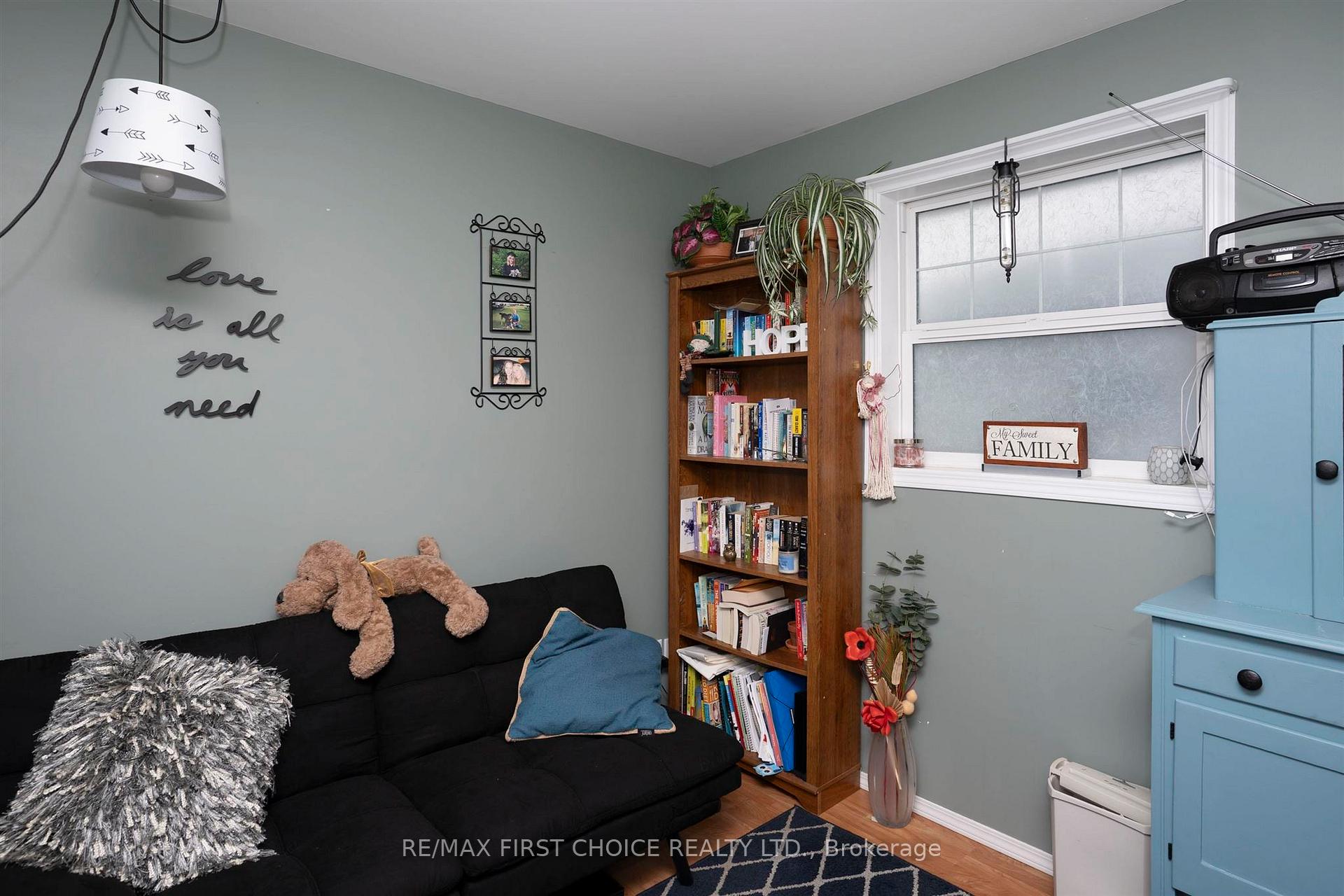 Photo 29 of 301 Caribou Crescent, Thunder Bay, Parkdale — HOMEH
