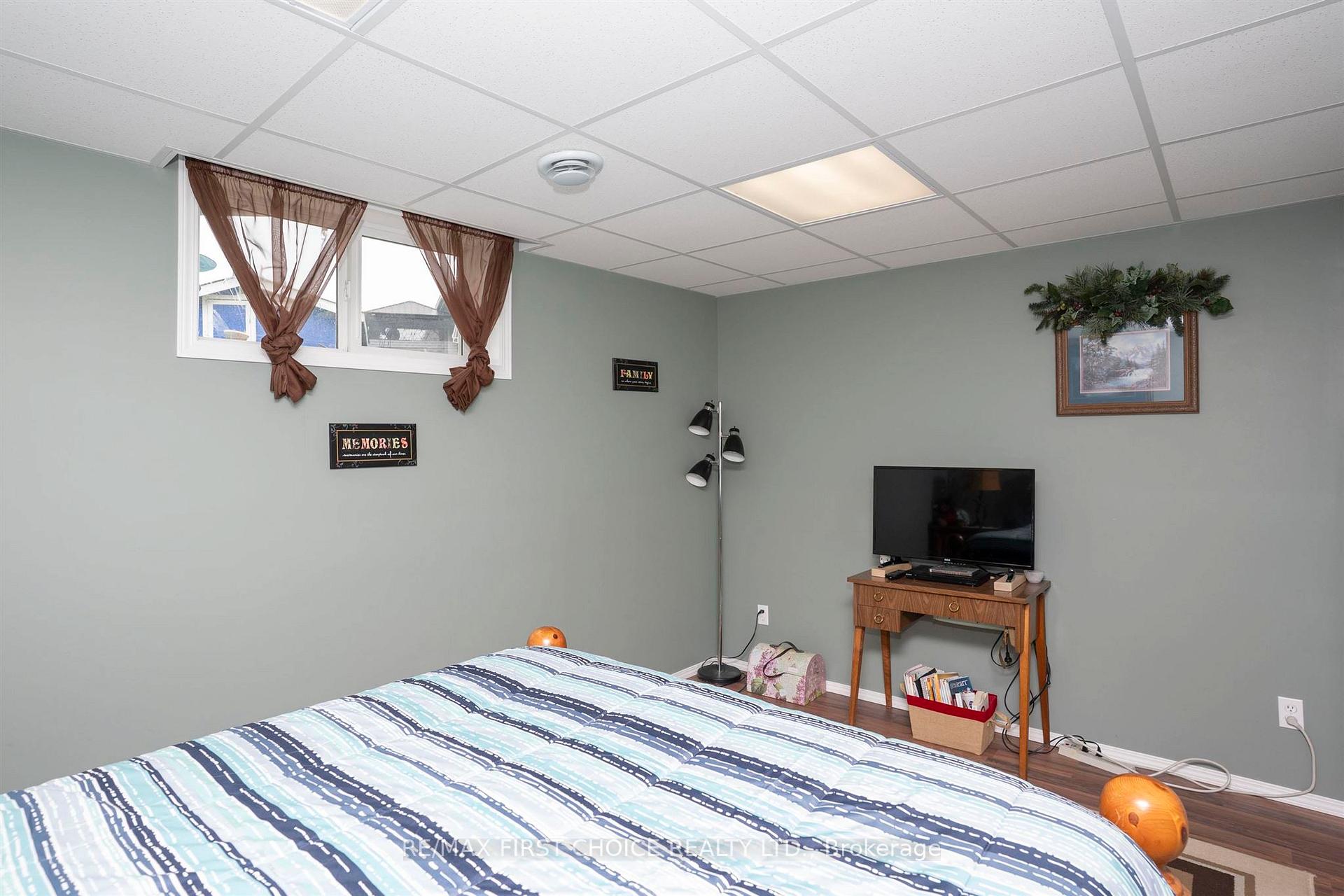 Photo 40 of 301 Caribou Crescent, Thunder Bay, Parkdale — HOMEH