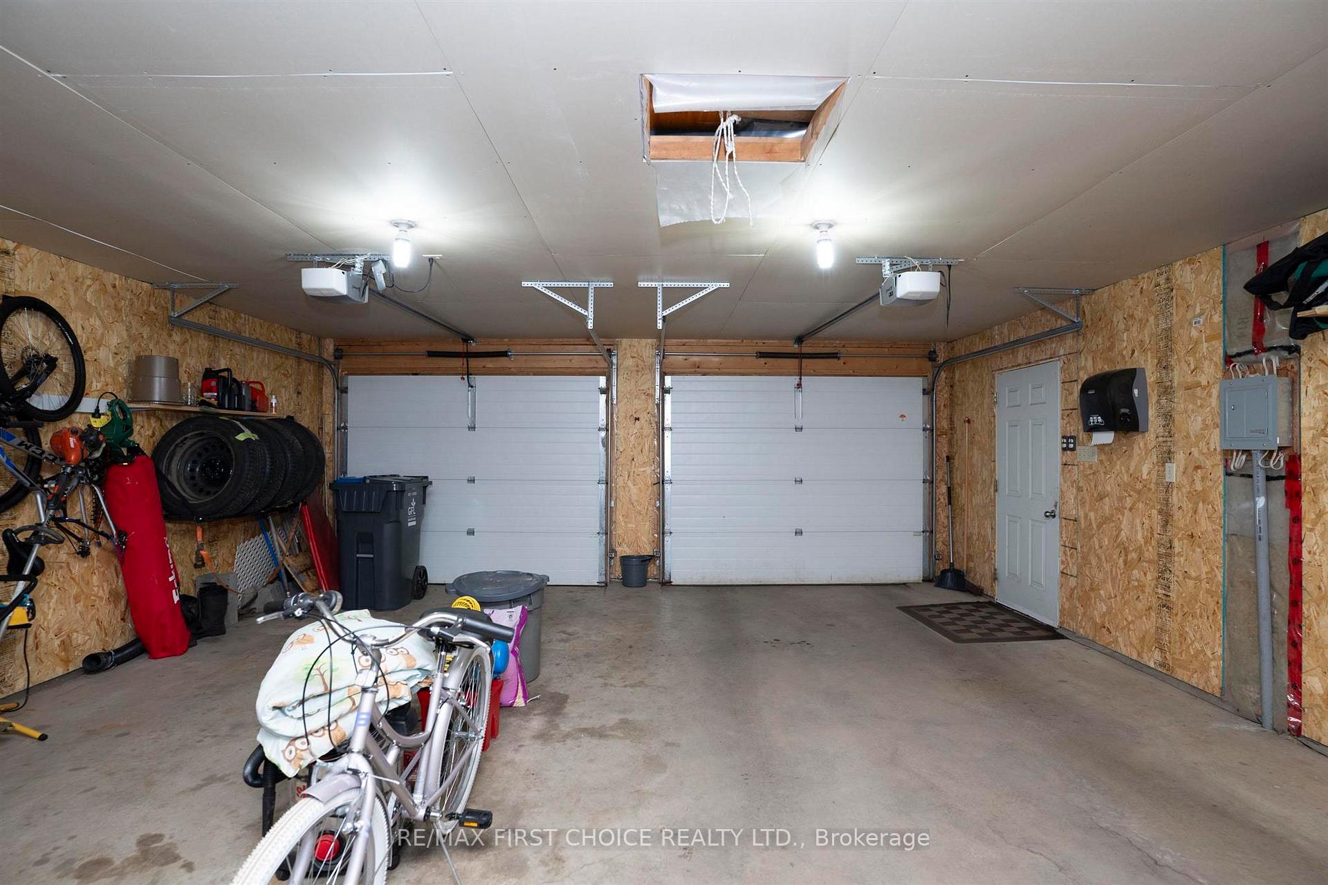 Photo 45 of 301 Caribou Crescent, Thunder Bay, Parkdale — HOMEH