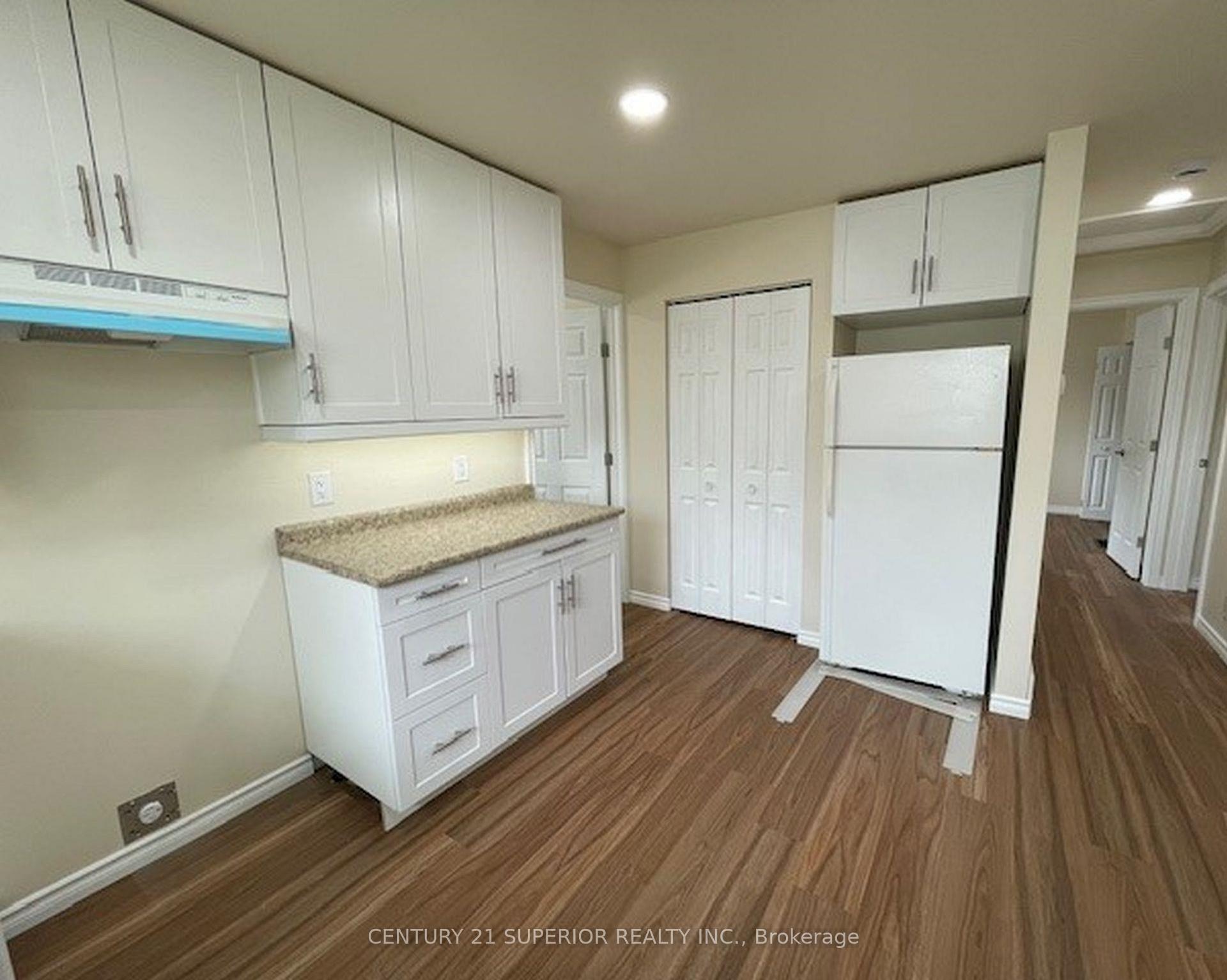 Photo 12 of 621 Dease Street, Thunder Bay, McKeller Park — HOMEH