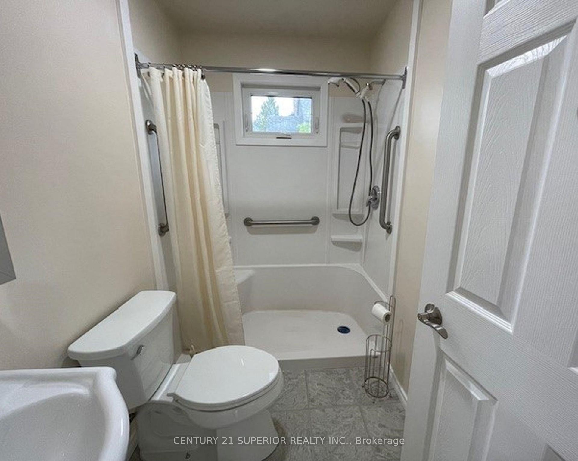 Photo 19 of 621 Dease Street, Thunder Bay, McKeller Park — HOMEH