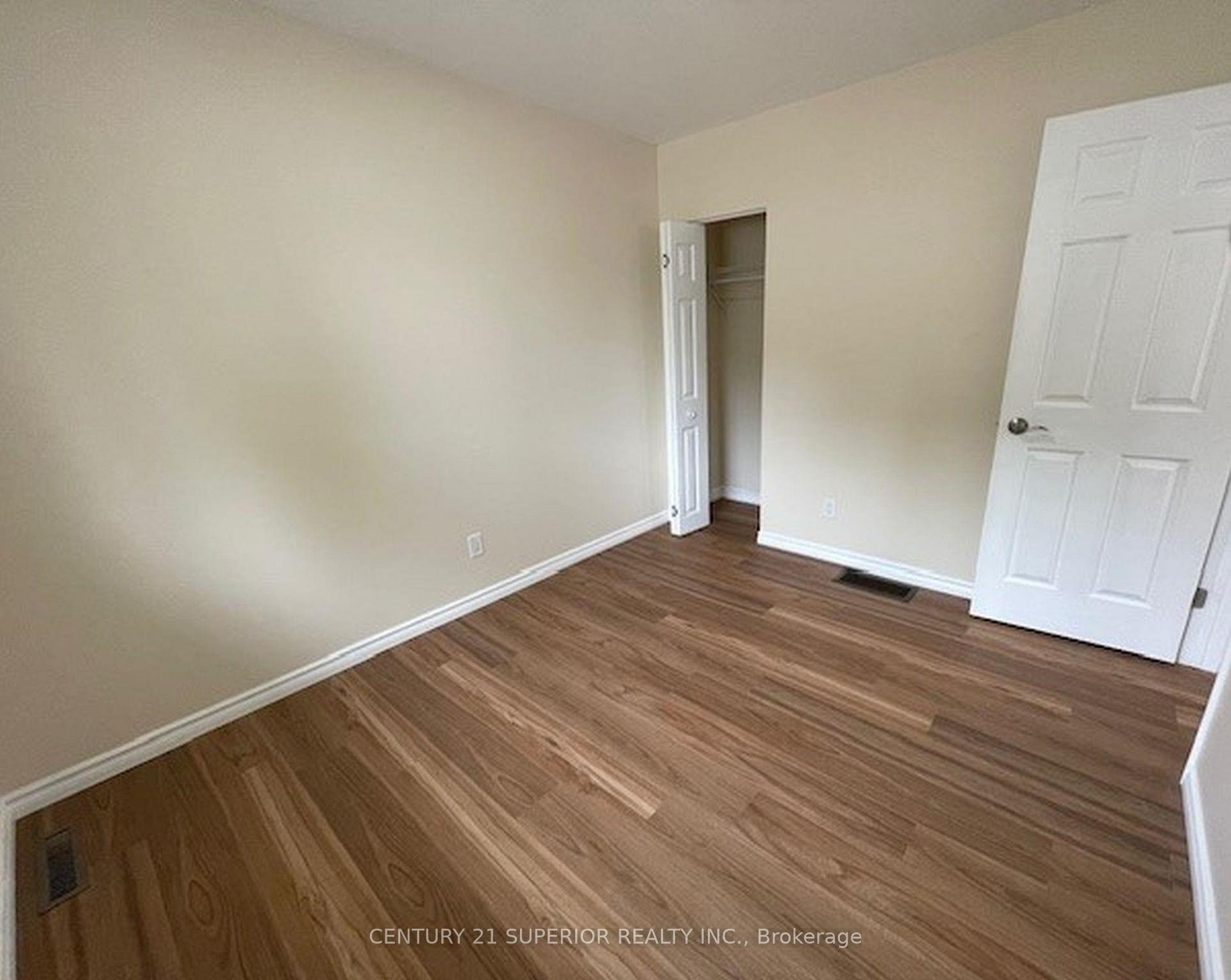 Photo 21 of 621 Dease Street, Thunder Bay, McKeller Park — HOMEH