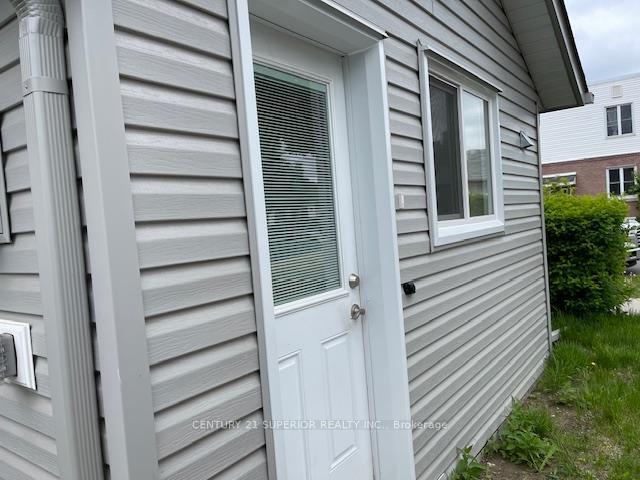 Photo 35 of 621 Dease Street, Thunder Bay, McKeller Park — HOMEH
