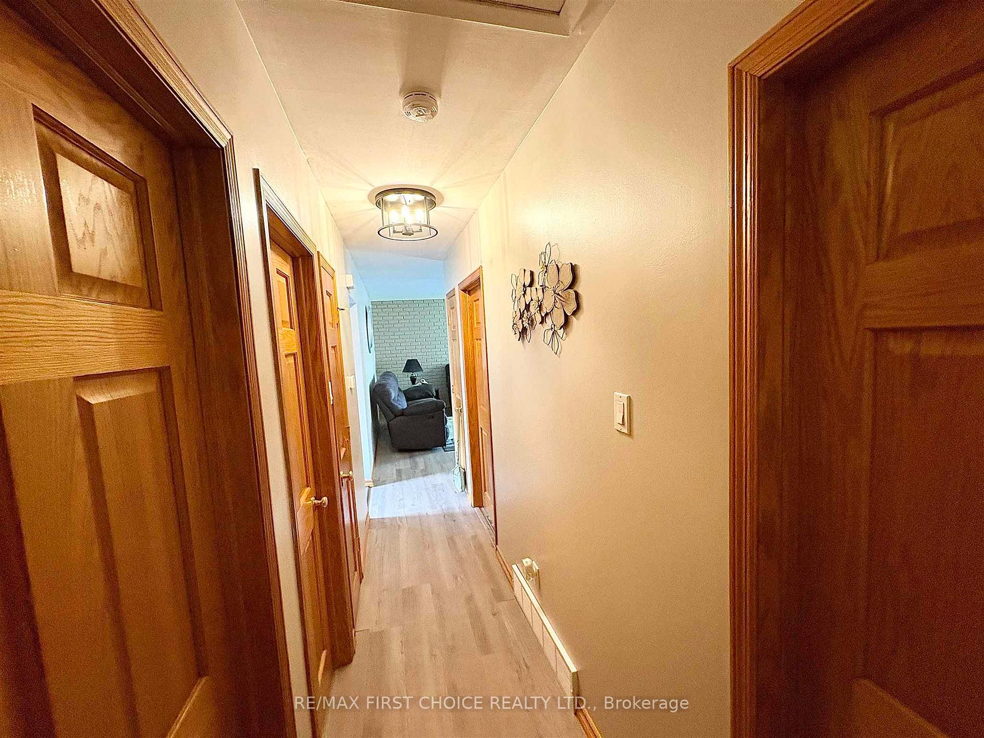 Photo 8 of 150 Penfold Street N, Thunder Bay, Shuniah — HOMEH