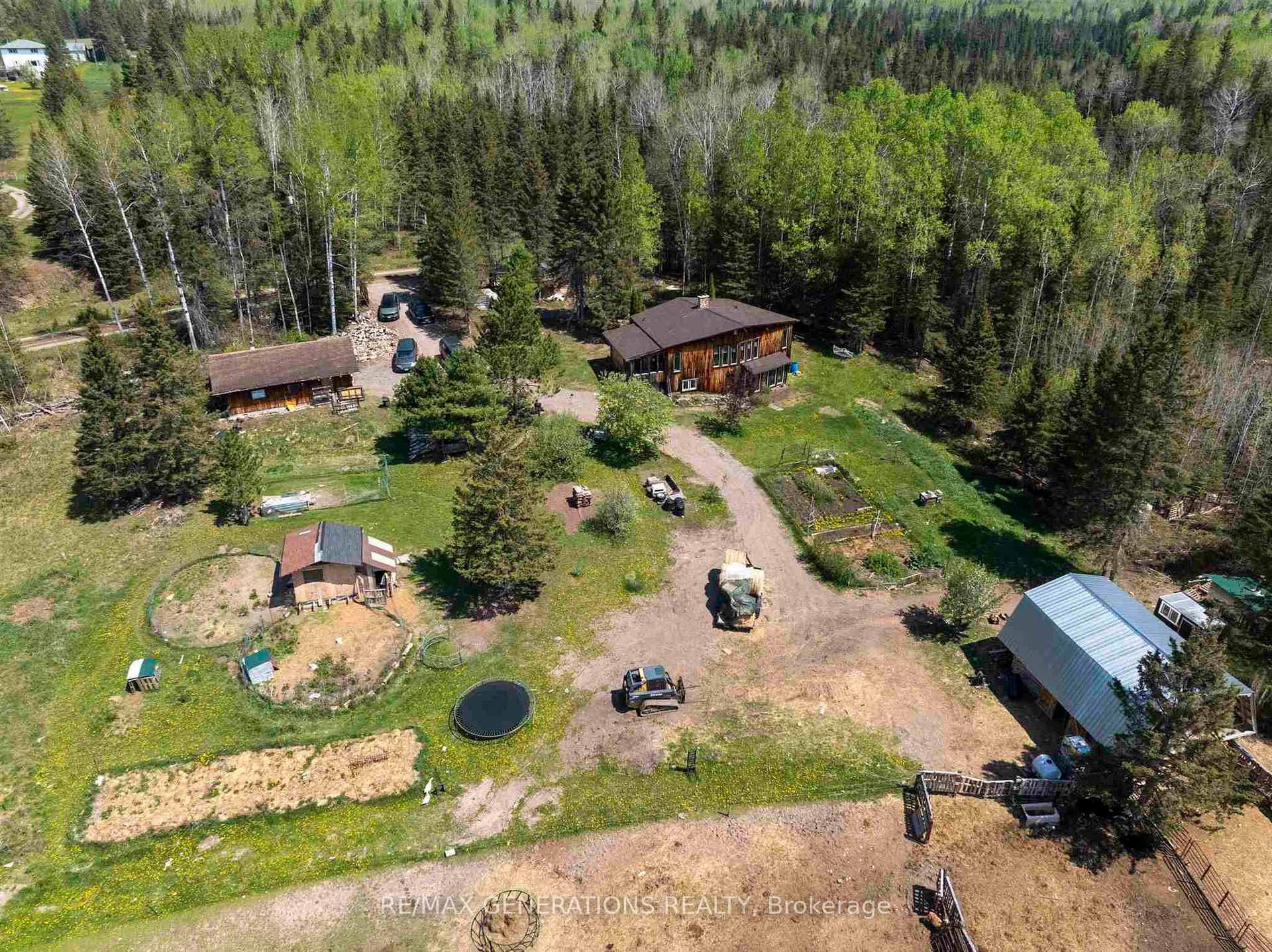 Photo 13 of 493 Niemi Road, Thunder Bay Remote Area, Ware — HOMEH