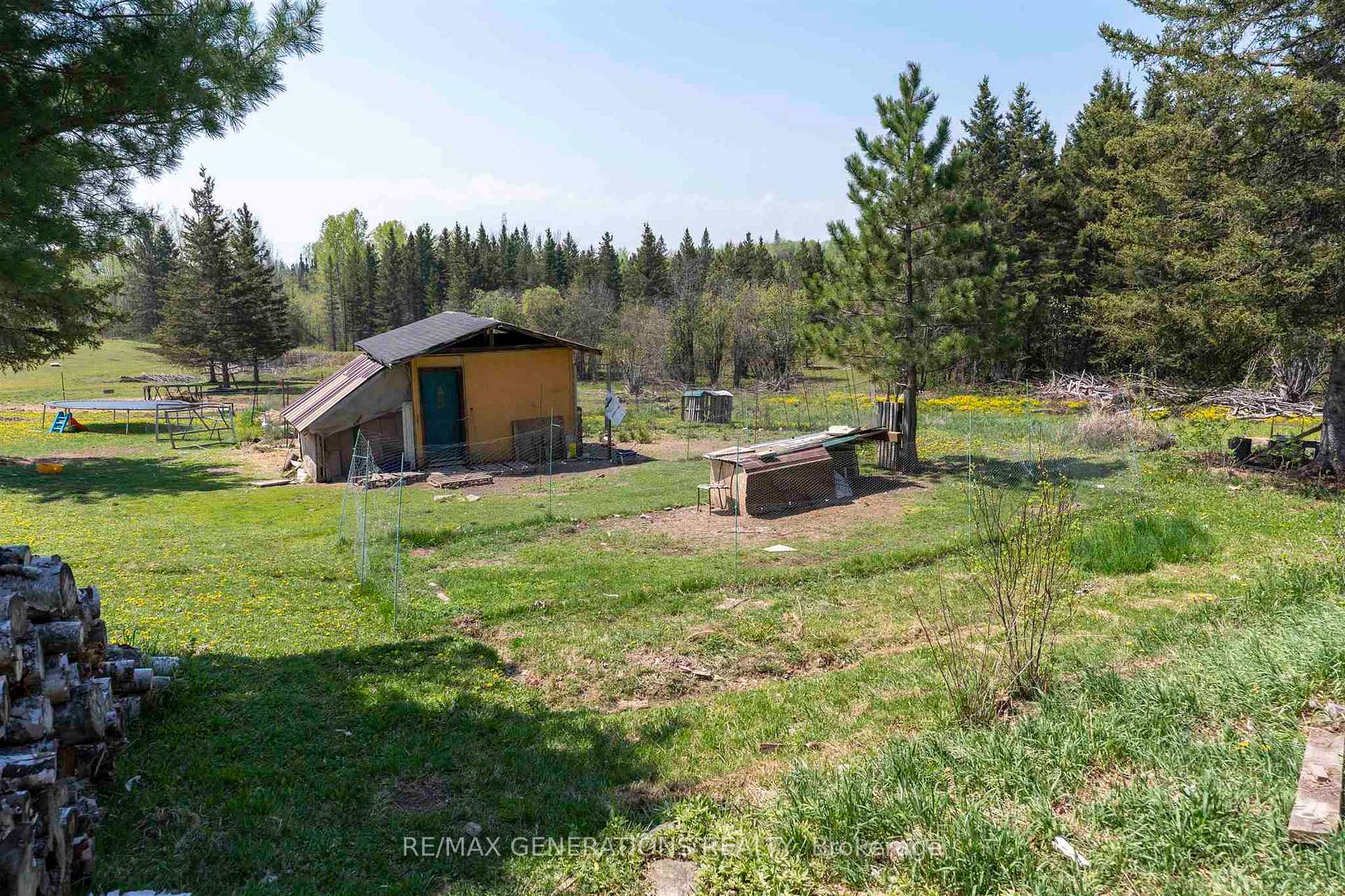 Photo 14 of 493 Niemi Road, Thunder Bay Remote Area, Ware — HOMEH
