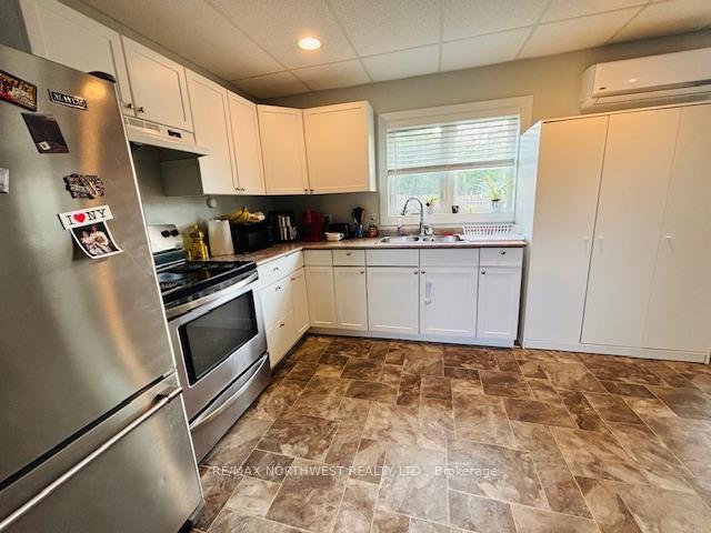 Photo 7 of 112 Seventh Ave S, Kenora, Central — HOMEH