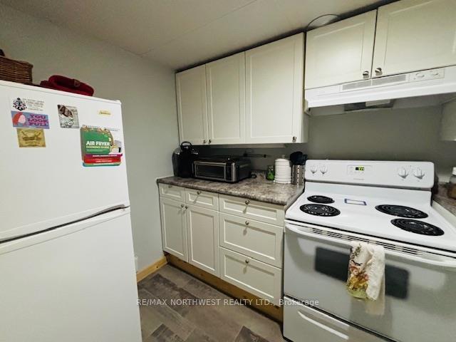Photo 19 of 112 Seventh Ave S, Kenora, Central — HOMEH