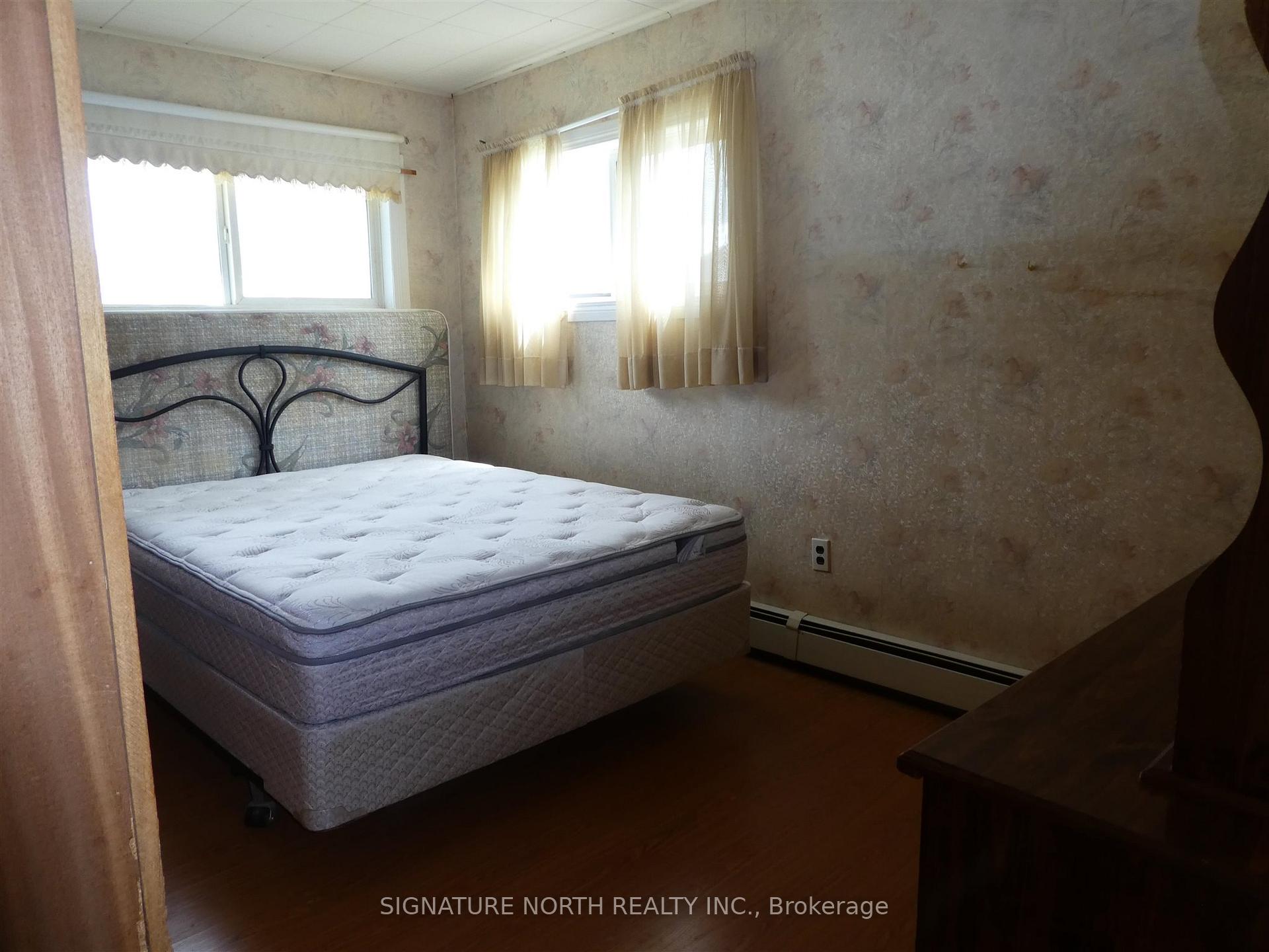 Photo 14 of 614 Main Street, Greenstone — HOMEH
