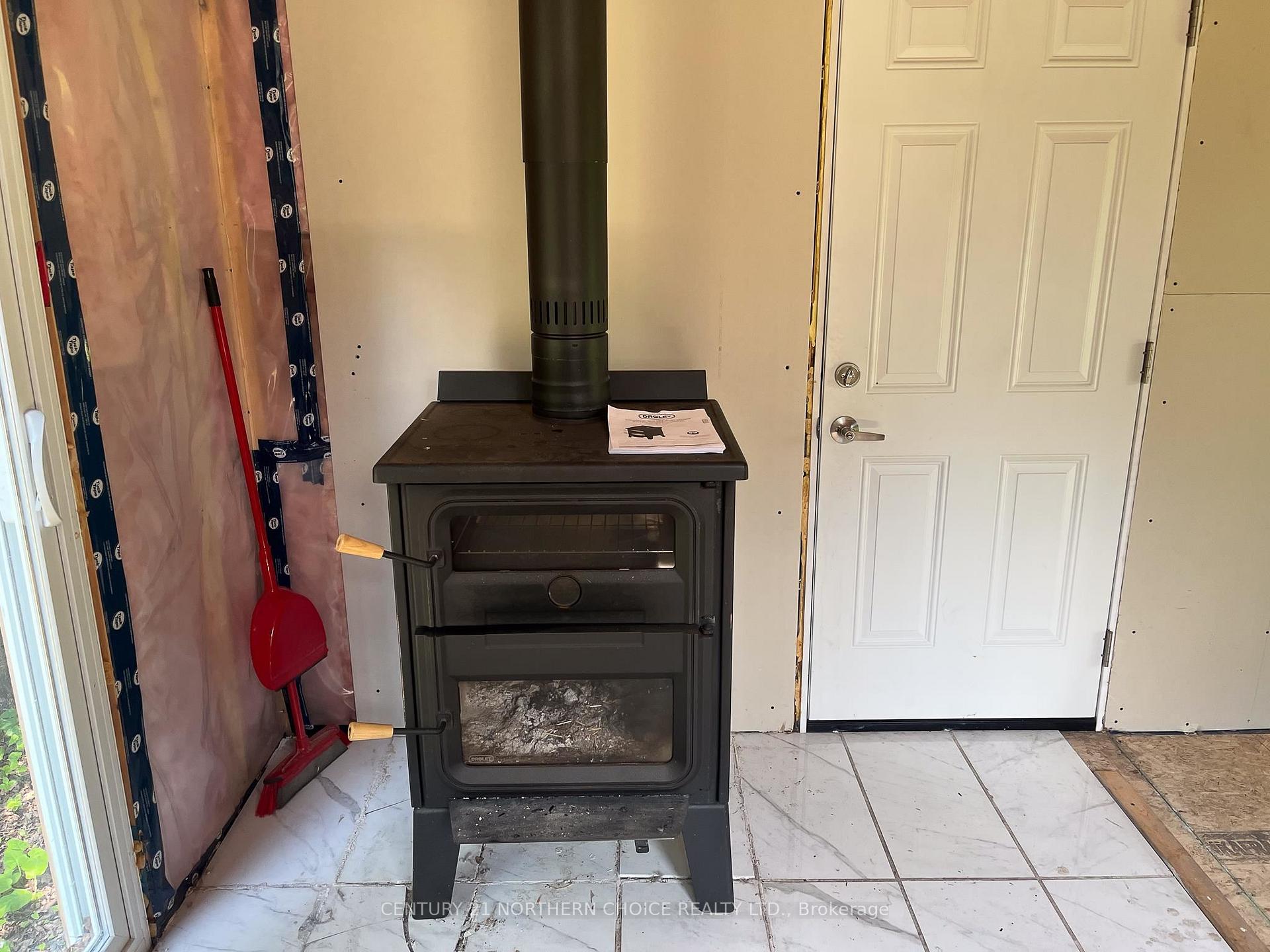 Photo 9 of 972 Anderson Branch Road, Kenora, Redditt Road West — HOMEH