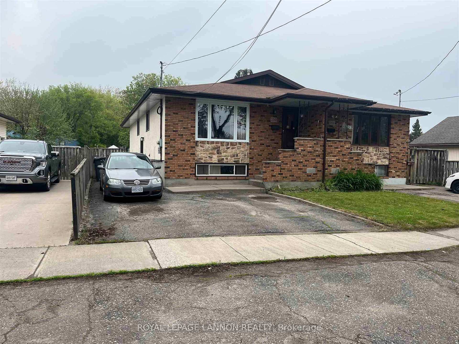 Photo 1 of 230 Munro Street, Thunder Bay, Court / Cumberland — HOMEH