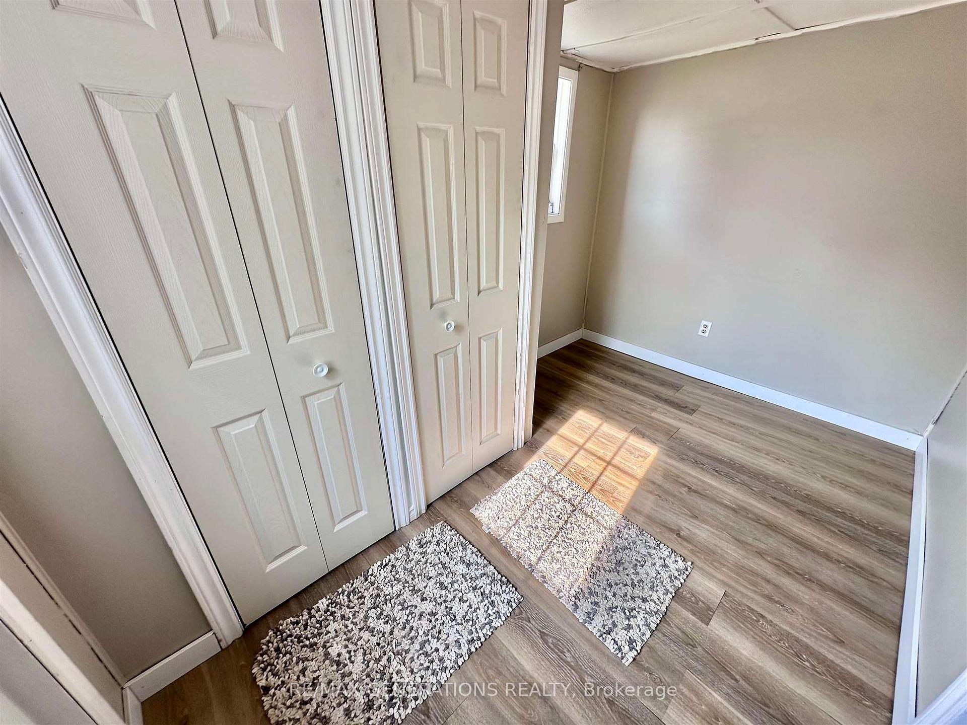 Photo 8 of 64 Taylor Drive, Thunder Bay, Rosslyn Road — HOMEH