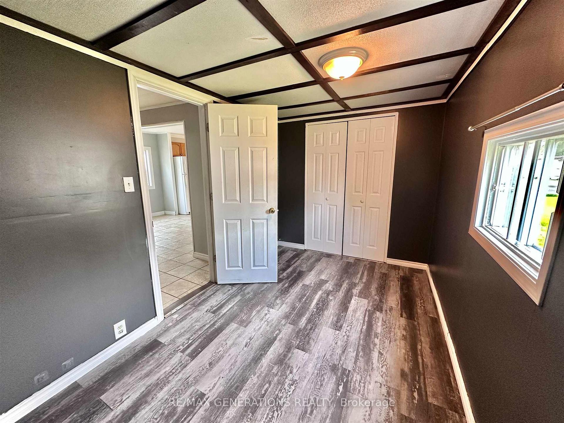 Photo 13 of 64 Taylor Drive, Thunder Bay, Rosslyn Road — HOMEH