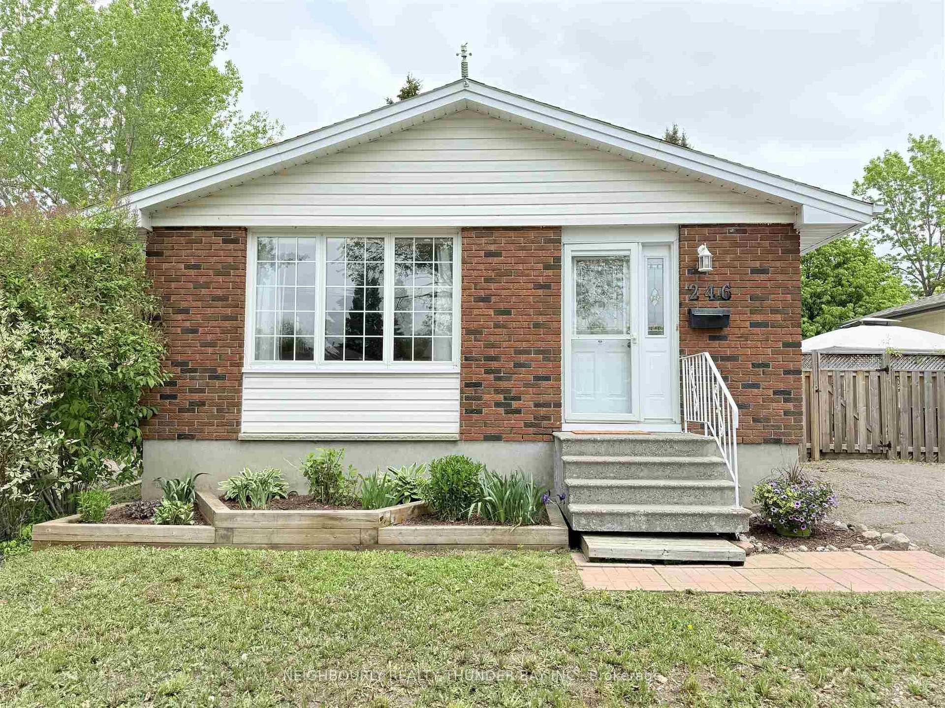 Front of 246 Perth Street