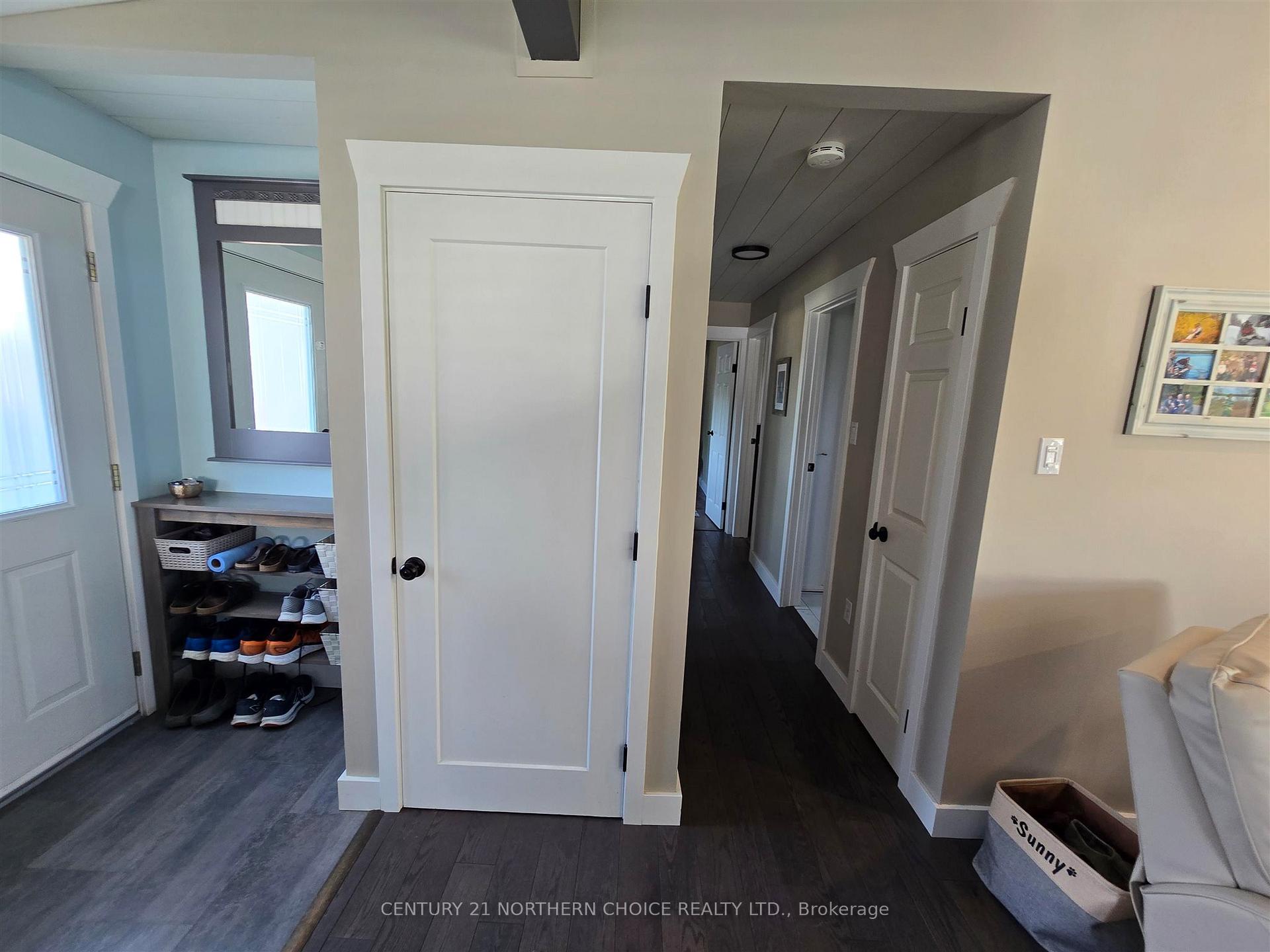 Photo 19 of 1517 Valley Drive, Kenora, Donkirk Heights — HOMEH