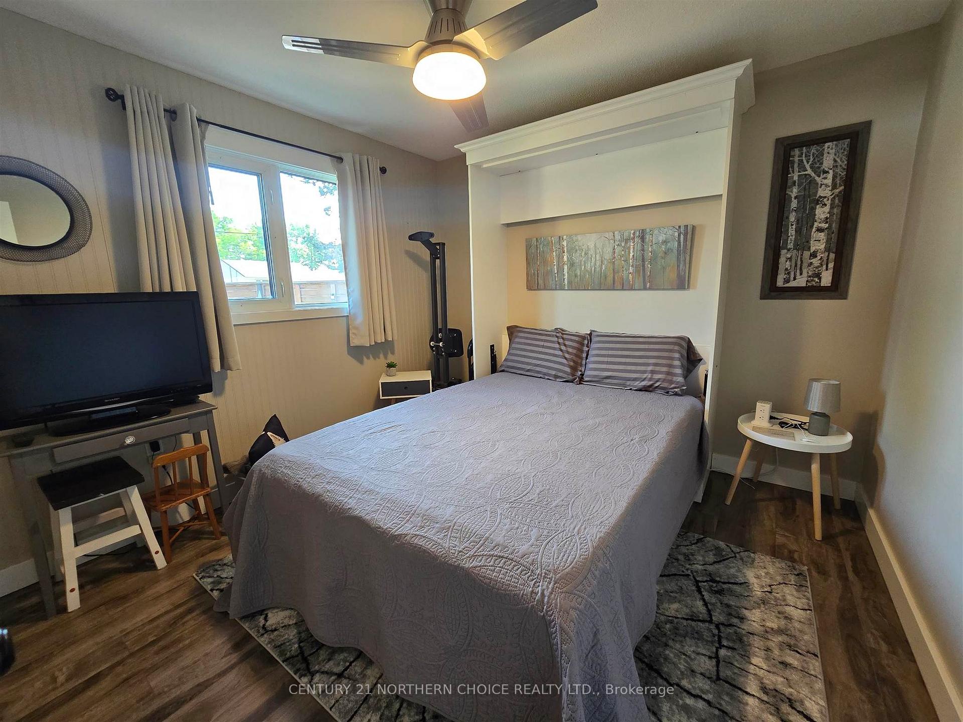 Photo 27 of 1517 Valley Drive, Kenora, Donkirk Heights — HOMEH