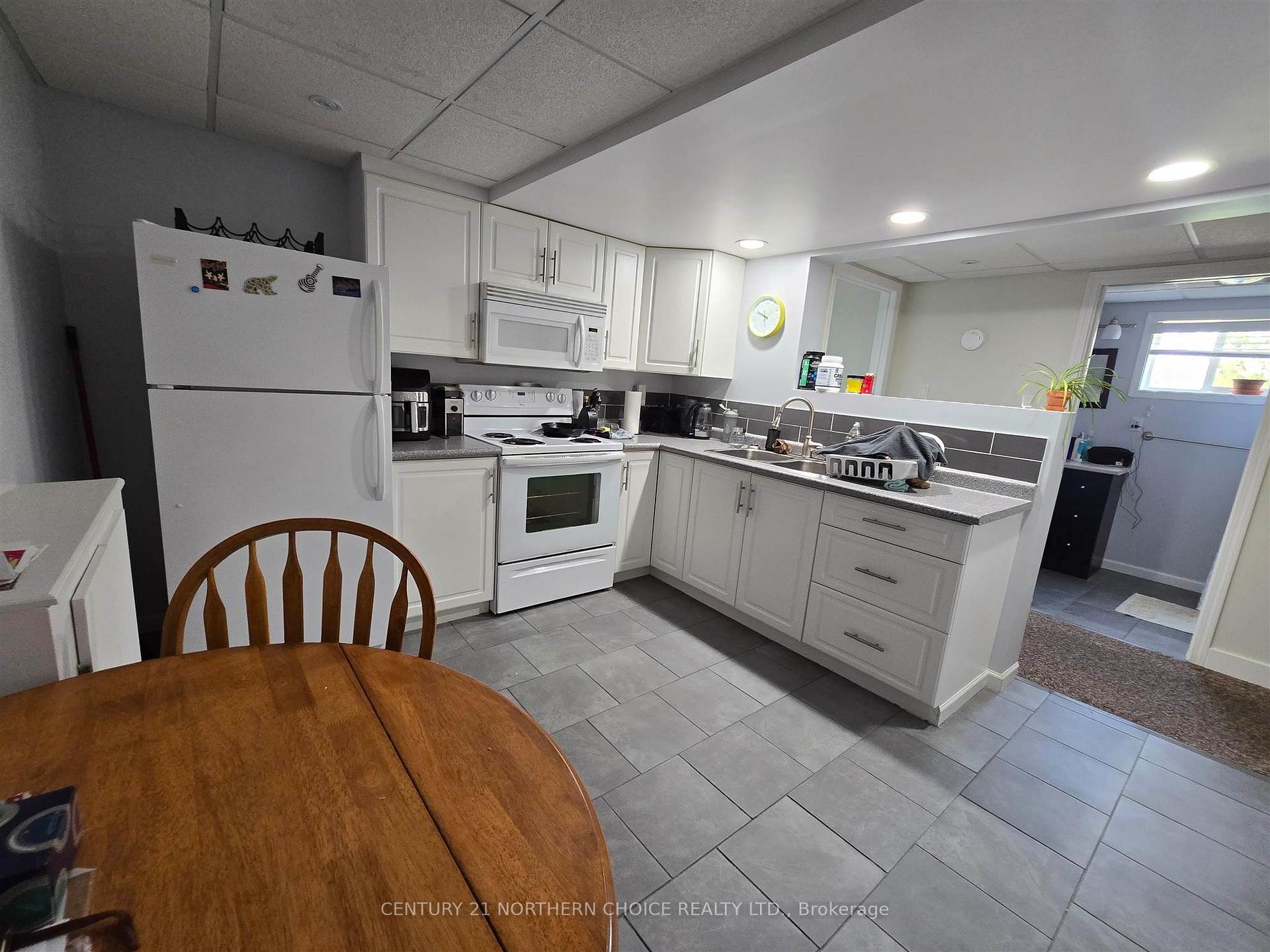 Photo 36 of 1517 Valley Drive, Kenora, Donkirk Heights — HOMEH