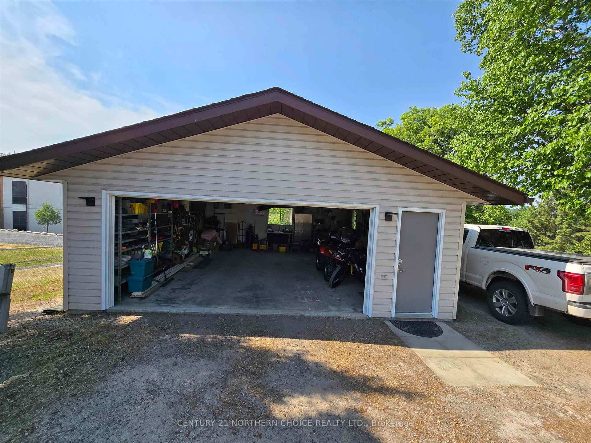Photo 47 of 1517 Valley Drive, Kenora, Donkirk Heights — HOMEH