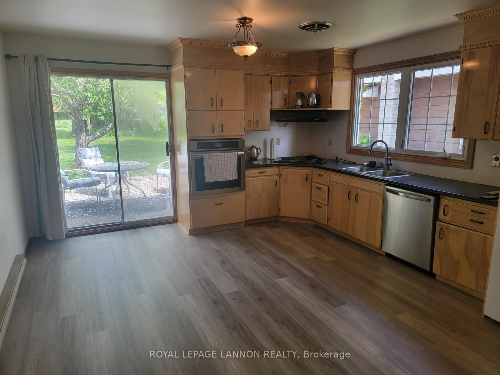Photo 8 of 219 Bayview Street, Schreiber — HOMEH