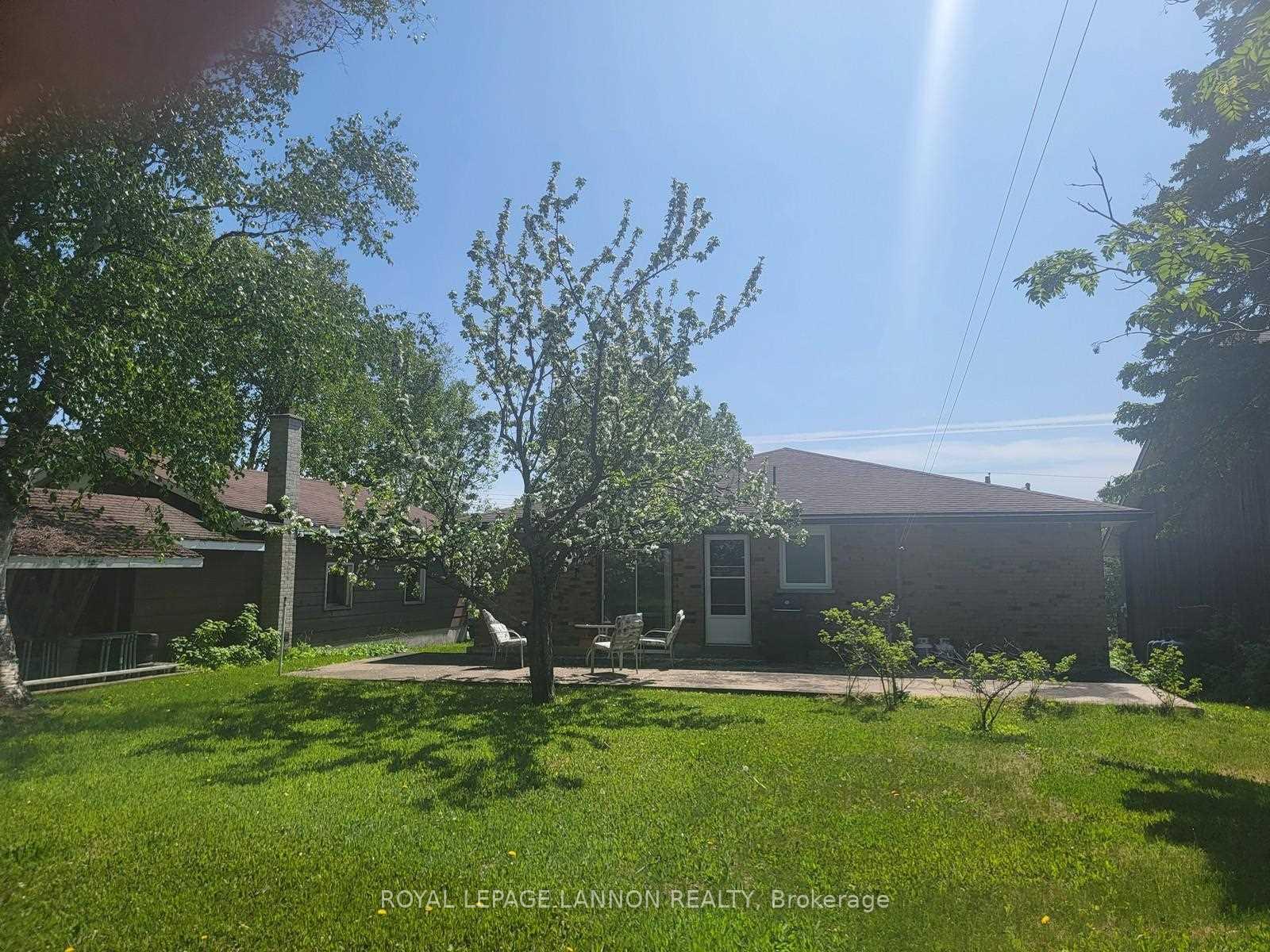 Photo 42 of 219 Bayview Street, Schreiber — HOMEH