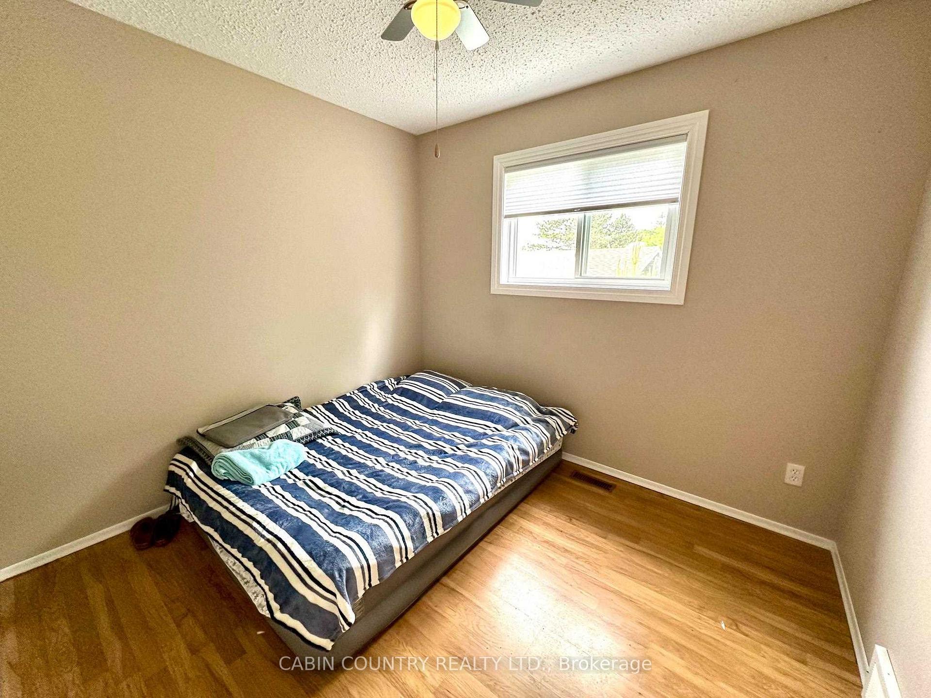 Photo 22 of 706 Beach Road, Kenora, Keewatin — HOMEH