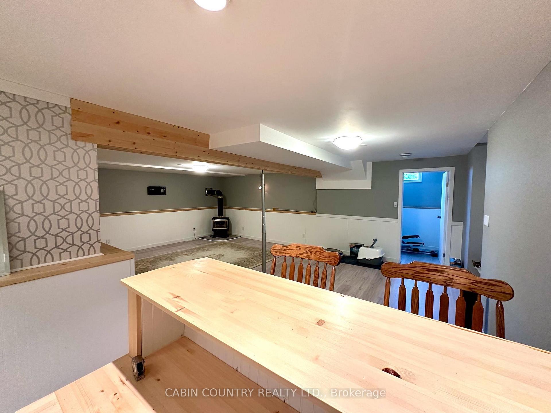 Photo 26 of 706 Beach Road, Kenora, Keewatin — HOMEH