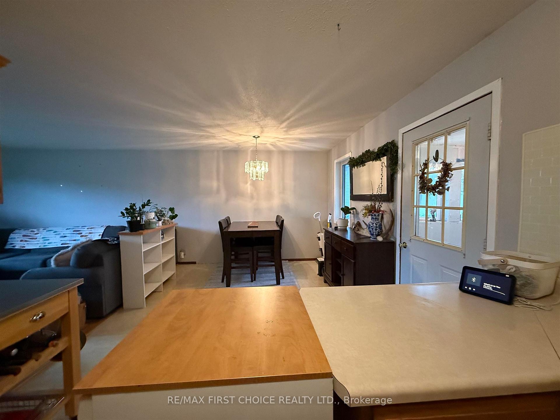 Photo 5 of 6 Skillen Crescent, Dryden, Hillcrest — HOMEH
