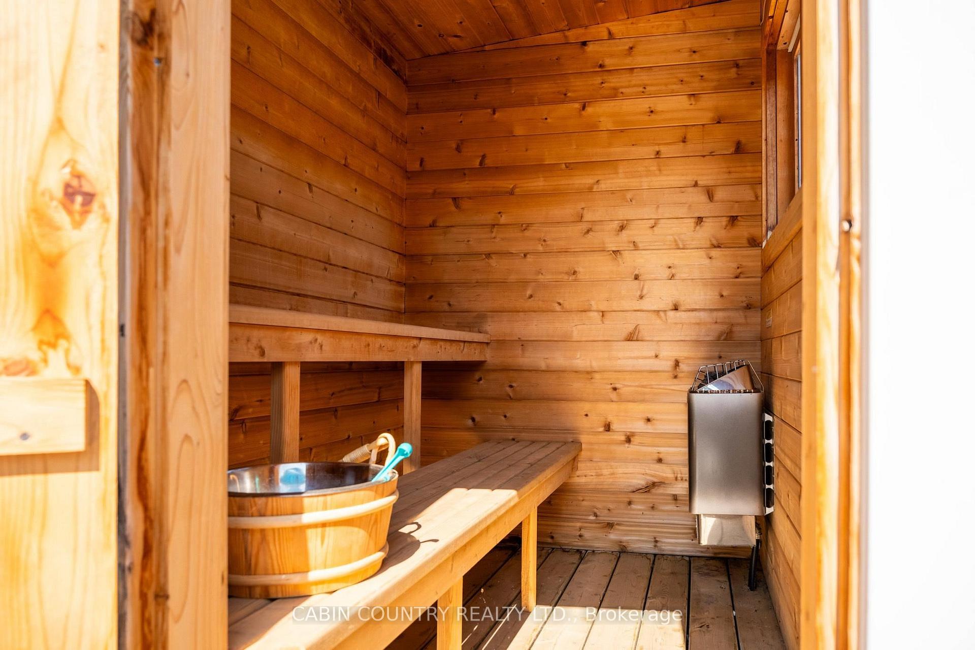 Photo 48 of 31 Shauna Cres, Kenora, Donkirk Heights — HOMEH