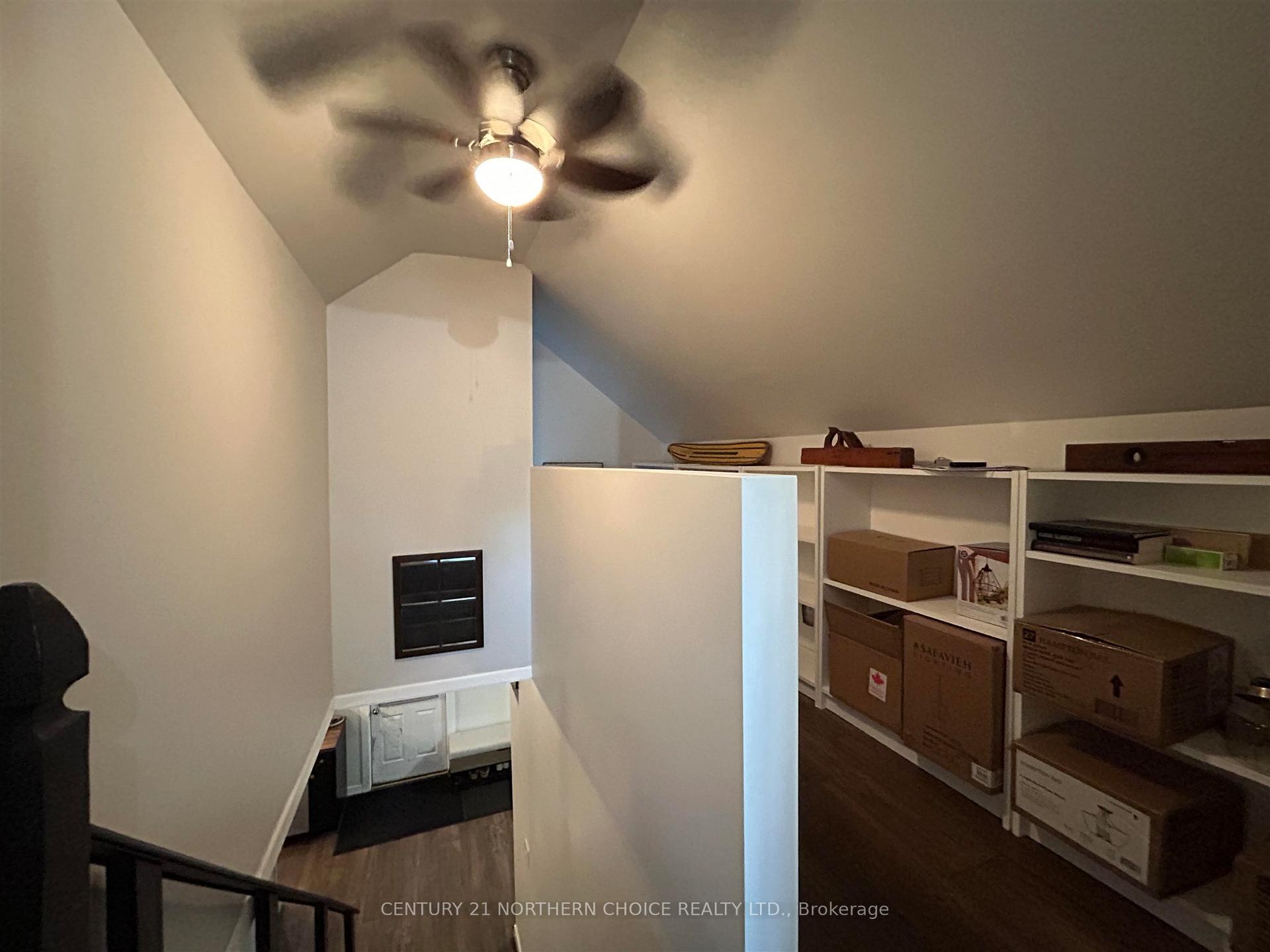 Photo 20 of 907 Smith Avenue, Fort Frances — HOMEH