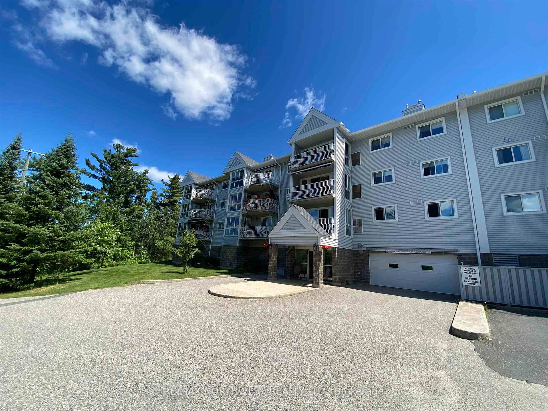 Photo 1 of Unit 303, 471 Lakeview Drive, Kenora, Norman — HOMEH