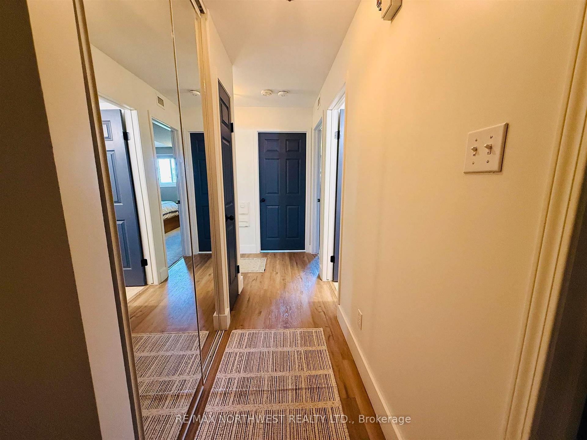 Photo 6 of Unit 303, 471 Lakeview Drive, Kenora, Norman — HOMEH