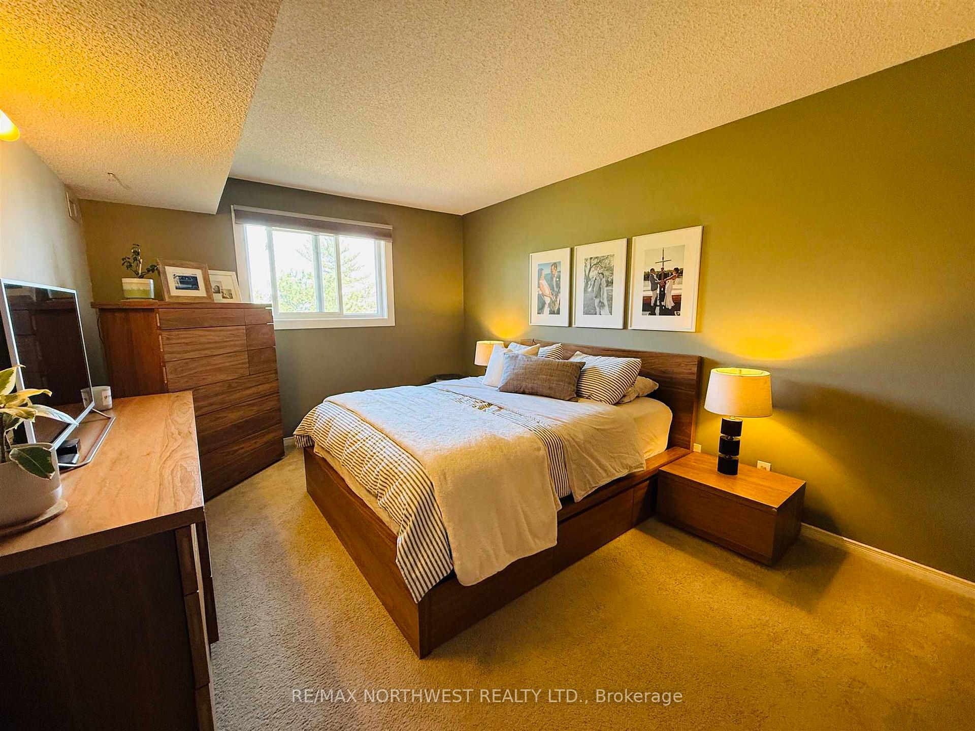 Photo 22 of Unit 303, 471 Lakeview Drive, Kenora, Norman — HOMEH