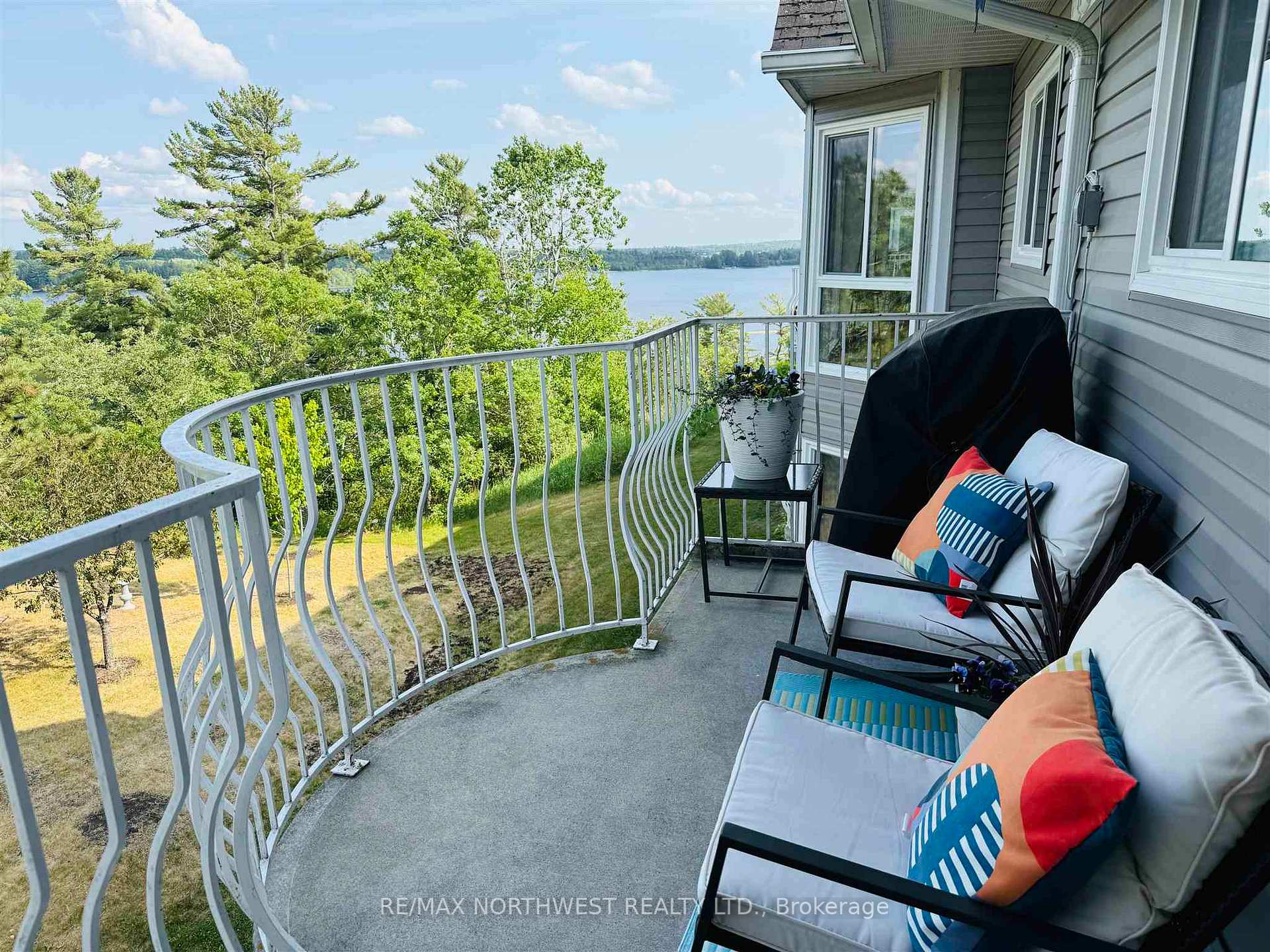 Photo 29 of Unit 303, 471 Lakeview Drive, Kenora, Norman — HOMEH