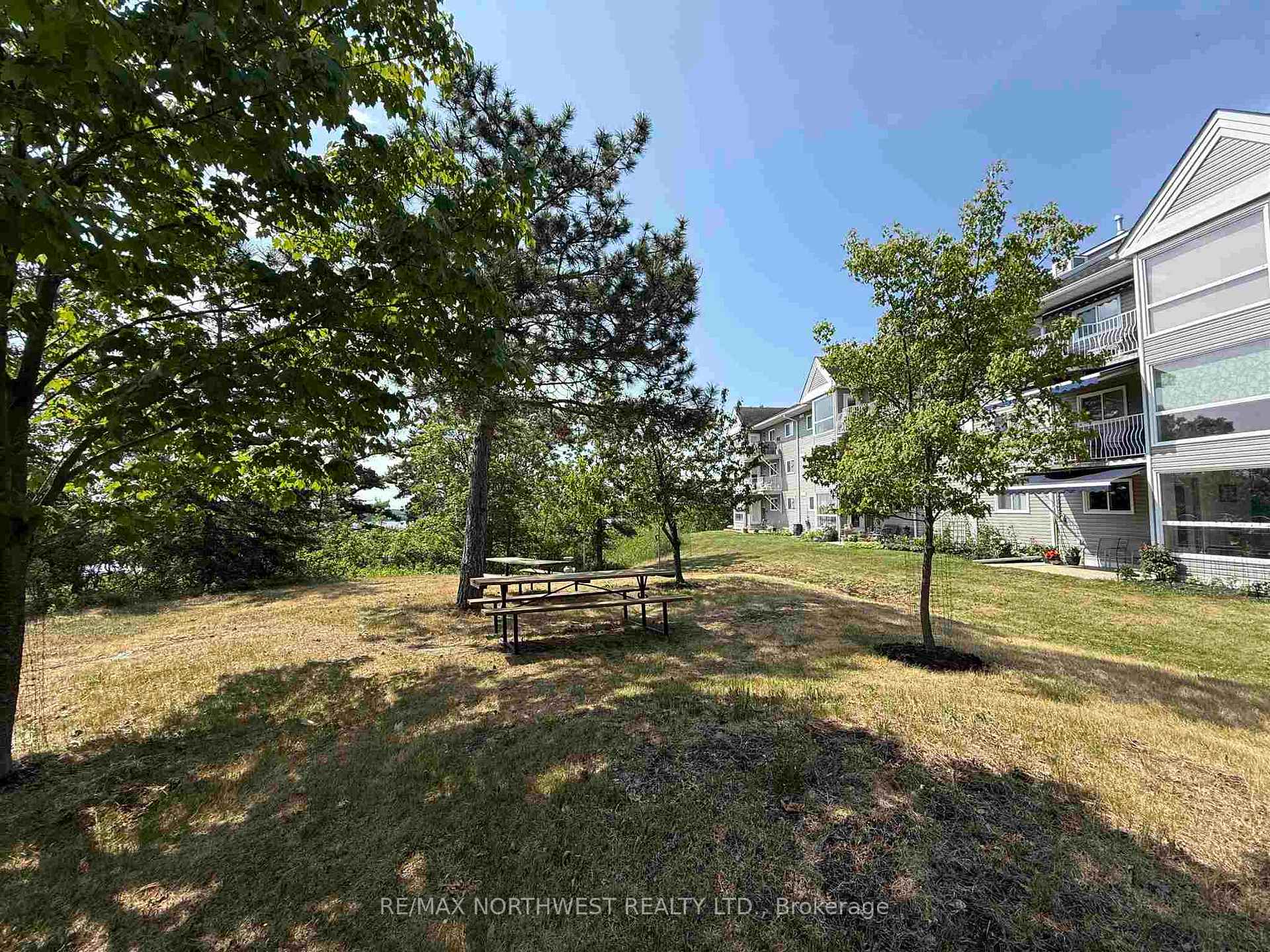 Photo 45 of Unit 303, 471 Lakeview Drive, Kenora, Norman — HOMEH