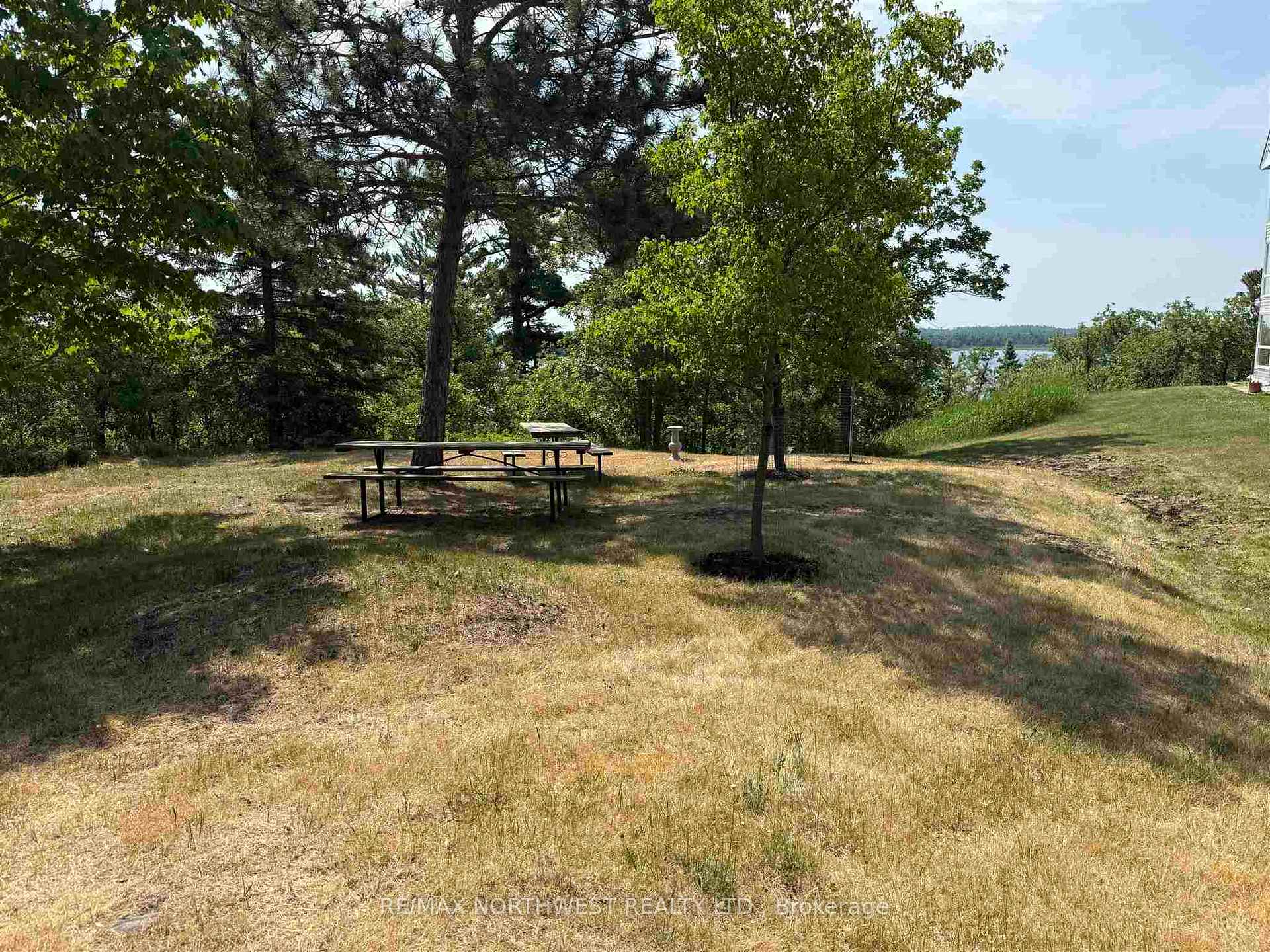 Photo 47 of Unit 303, 471 Lakeview Drive, Kenora, Norman — HOMEH