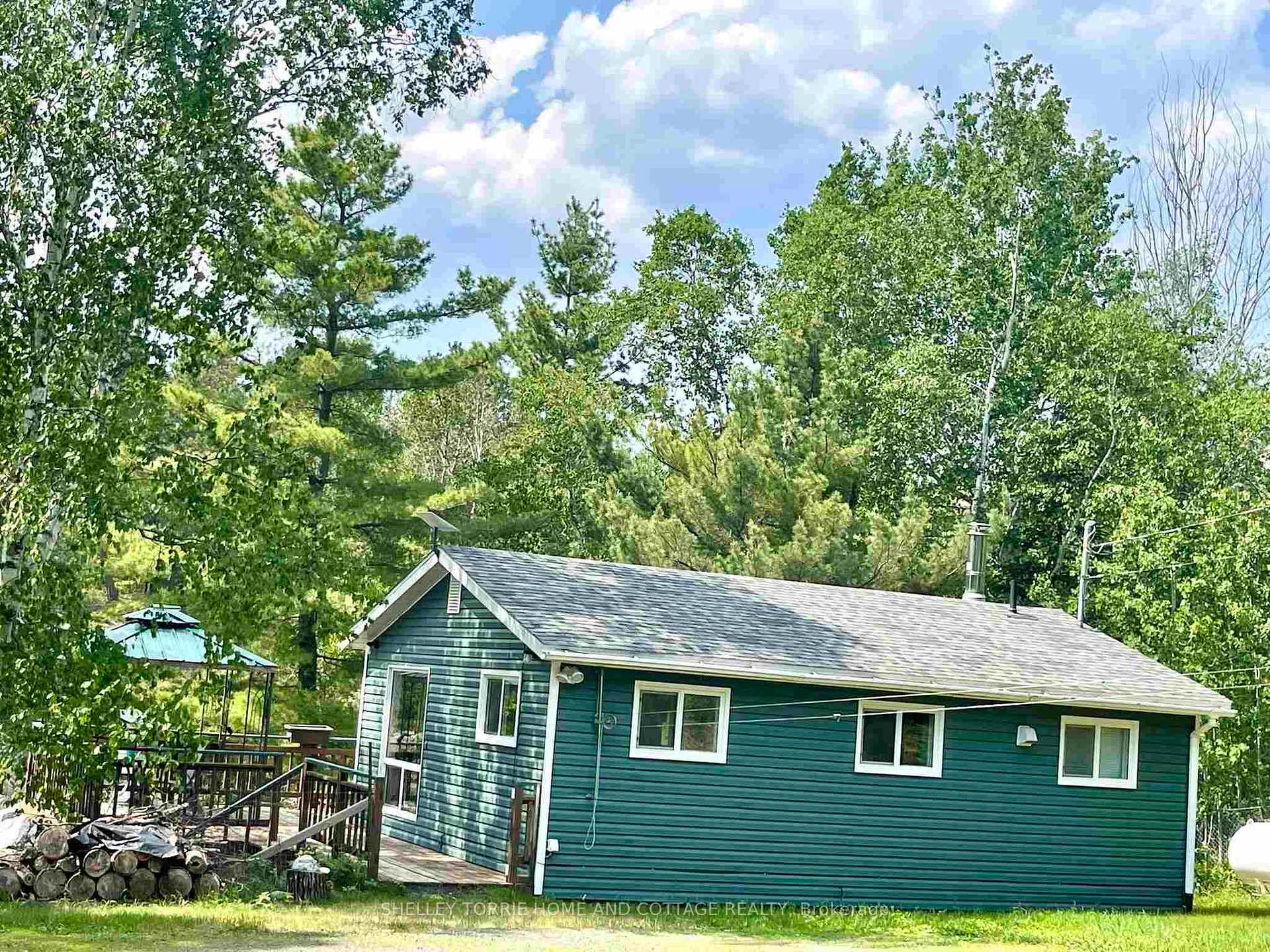 Photo 2 of 109 Tresoor Point Road, Kenora, Redditt Road West — HOMEH