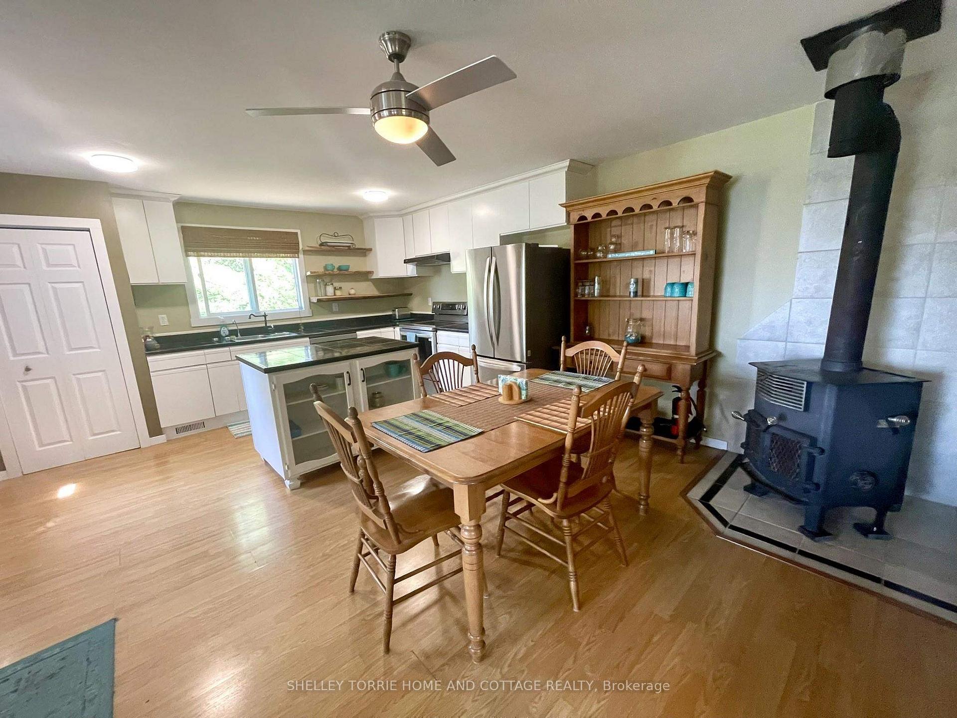 Photo 11 of 109 Tresoor Point Road, Kenora, Redditt Road West — HOMEH