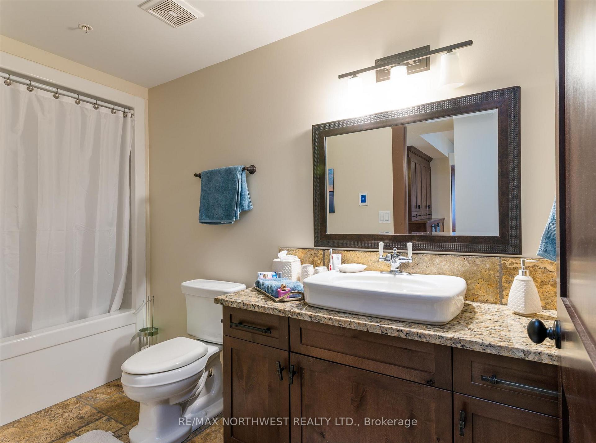 Photo 35 of Unit 10, 401 Forestry Byway, Kenora, Tunnel Island — HOMEH