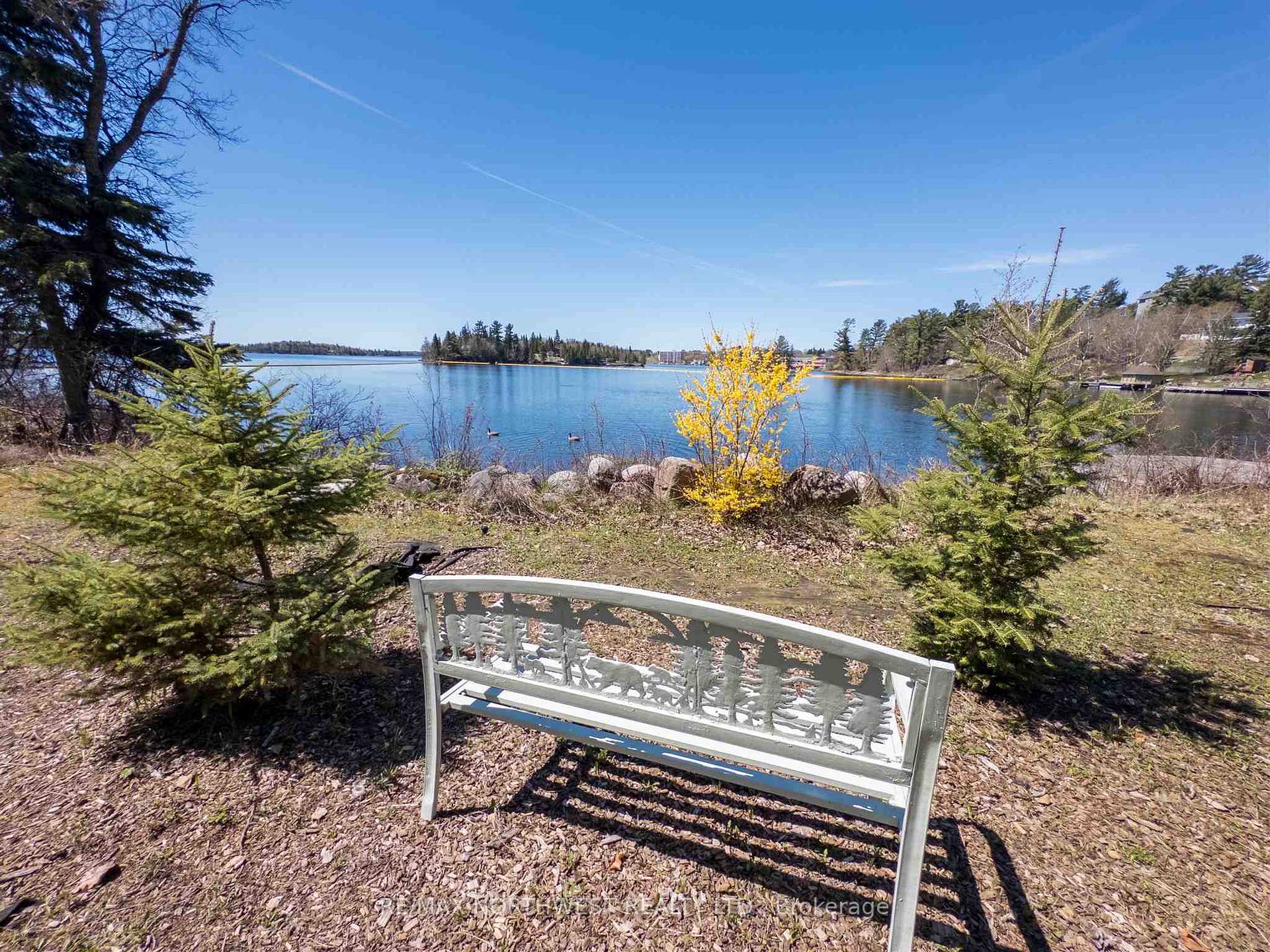 Photo 44 of Unit 10, 401 Forestry Byway, Kenora, Tunnel Island — HOMEH