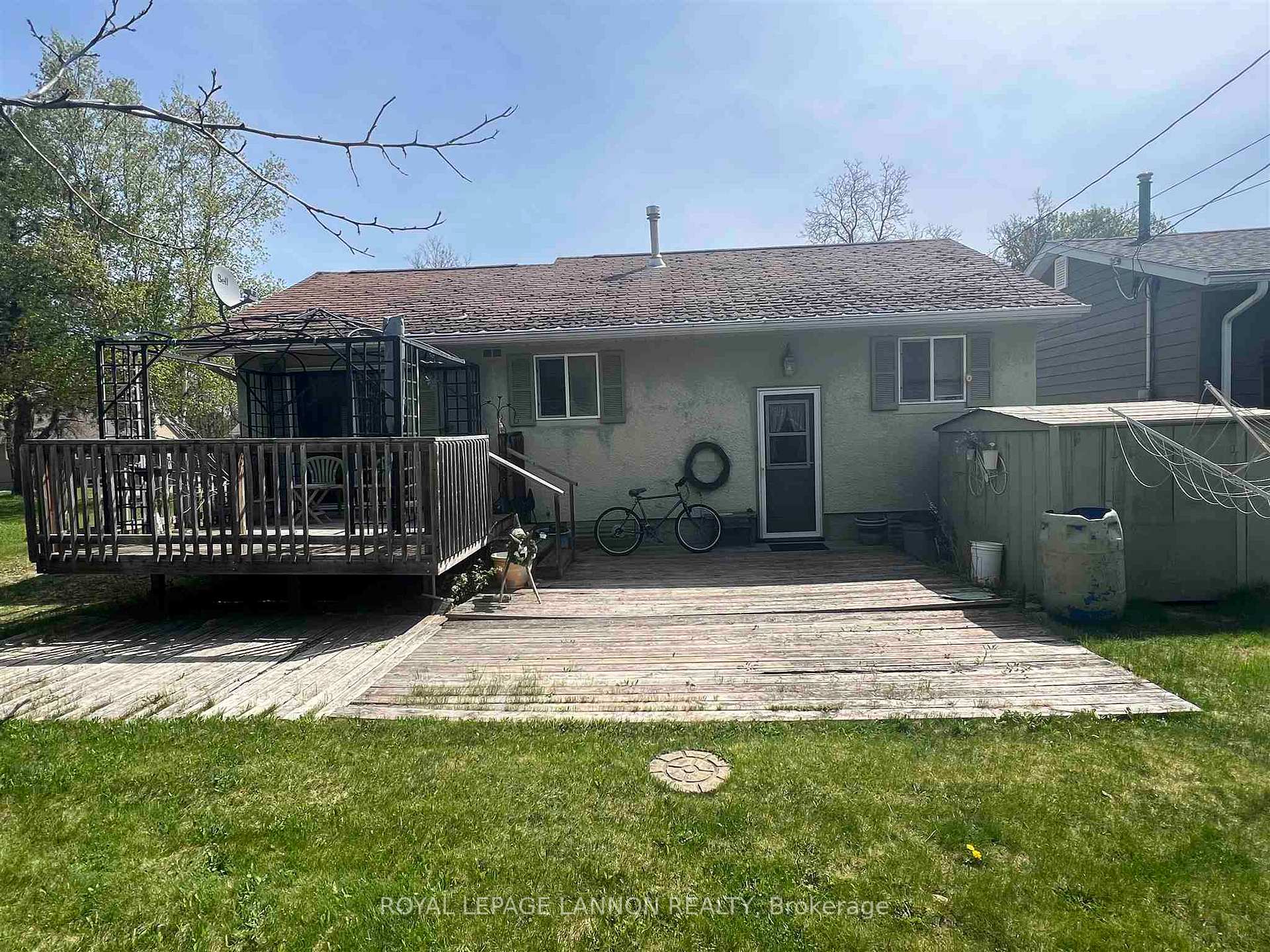 Photo 2 of 138 Willow Road, Atikokan — HOMEH
