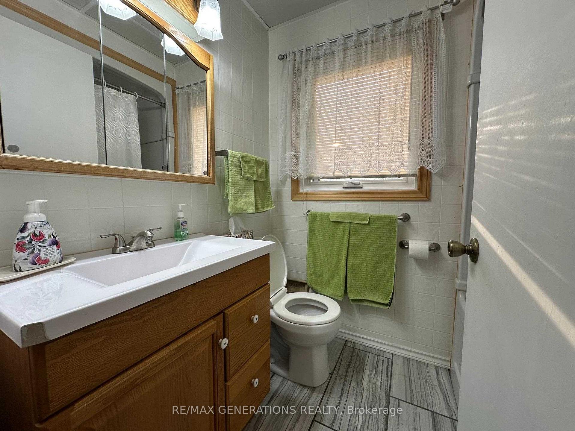 Photo 21 of 12 Hudson Drive, Terrace Bay — HOMEH