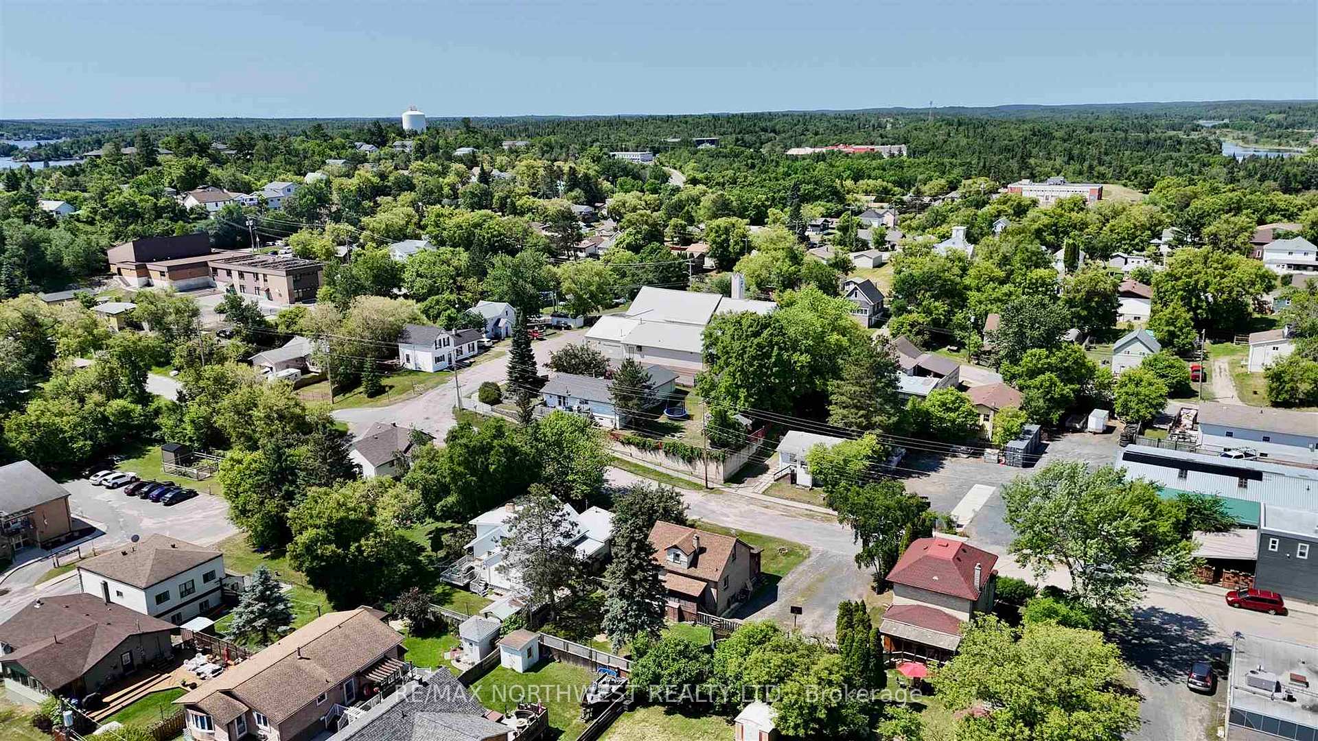 Photo 23 of 315 Main Street, Kenora, Keewatin — HOMEH