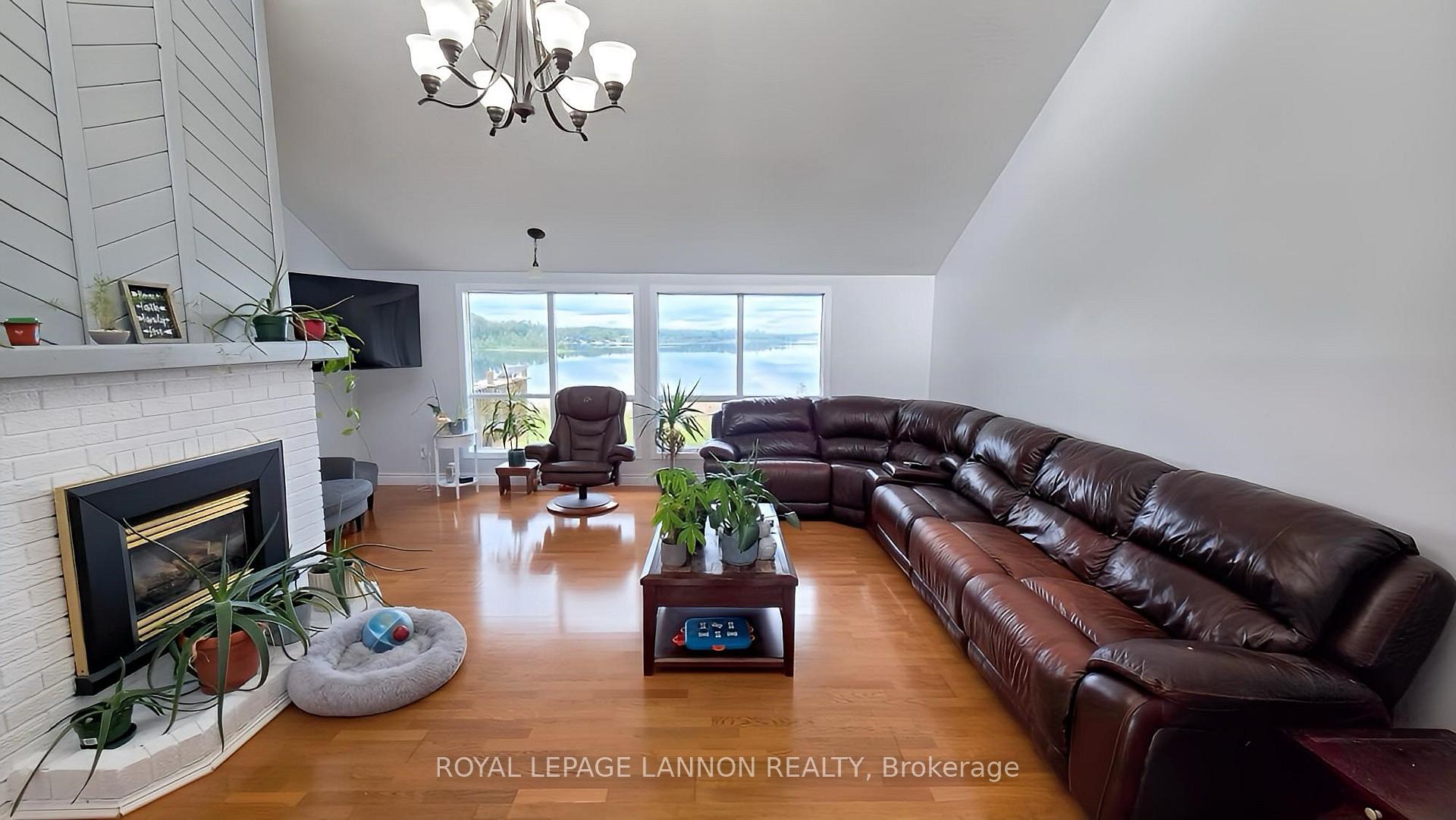 Photo 4 of 31 MacIntosh Road, Greenstone — HOMEH