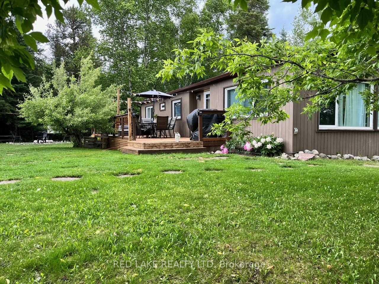 Photo 3 of 38 Berry Drive, Red Lake — HOMEH