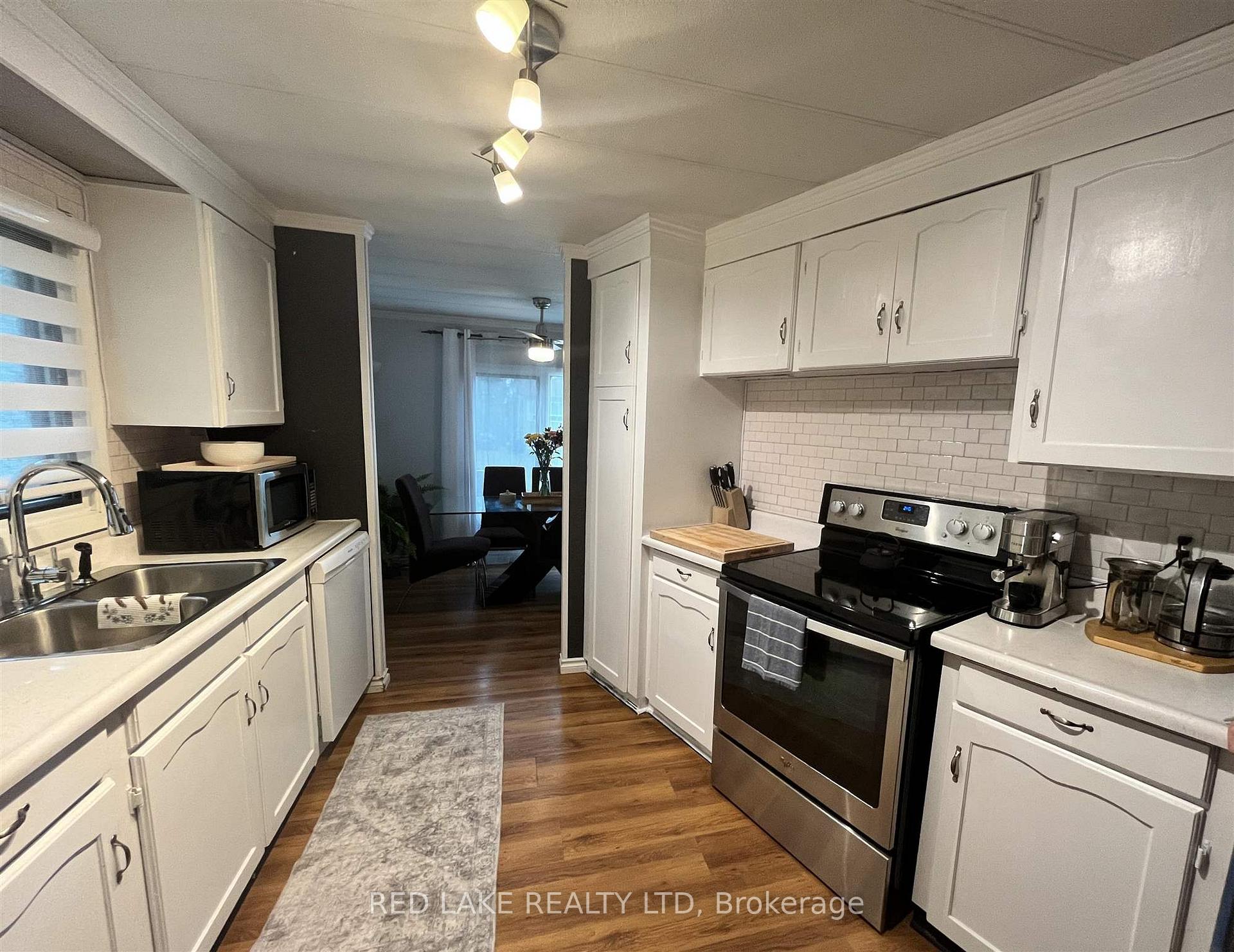 Photo 12 of 38 Berry Drive, Red Lake — HOMEH