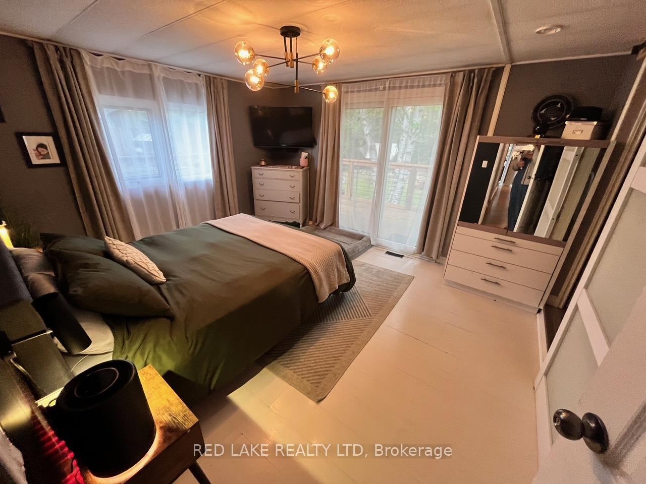 Photo 15 of 38 Berry Drive, Red Lake — HOMEH