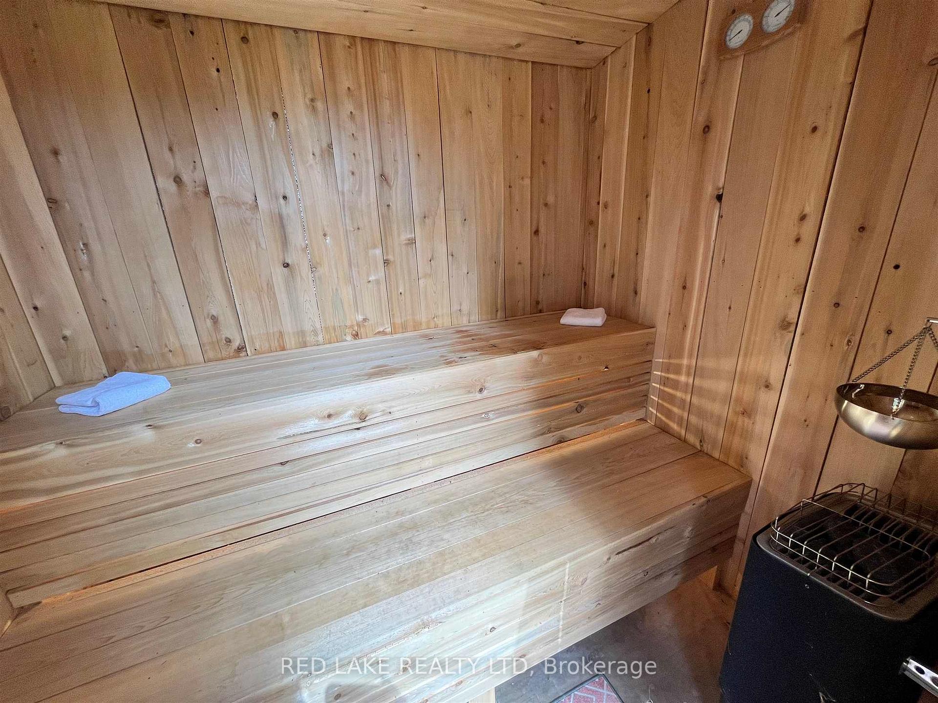 Photo 22 of 38 Berry Drive, Red Lake — HOMEH