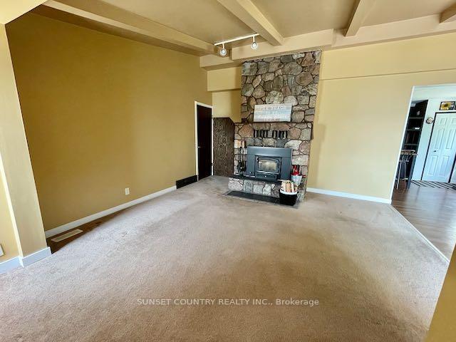 Photo 3 of 111 Northshore Road, Dryden, Thunder Lake — HOMEH