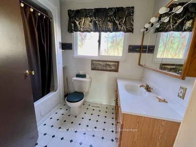 Photo 17 of 111 Northshore Road, Dryden, Thunder Lake — HOMEH