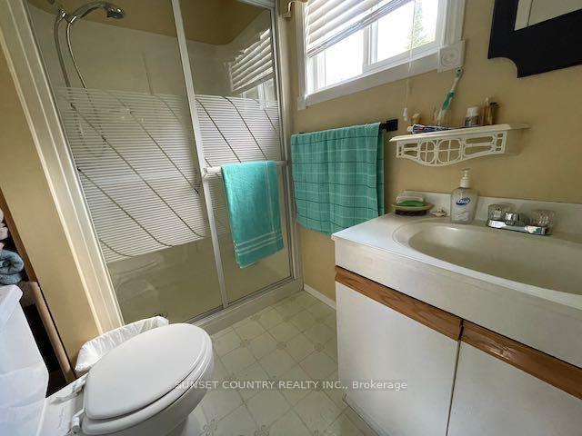 Photo 18 of 111 Northshore Road, Dryden, Thunder Lake — HOMEH
